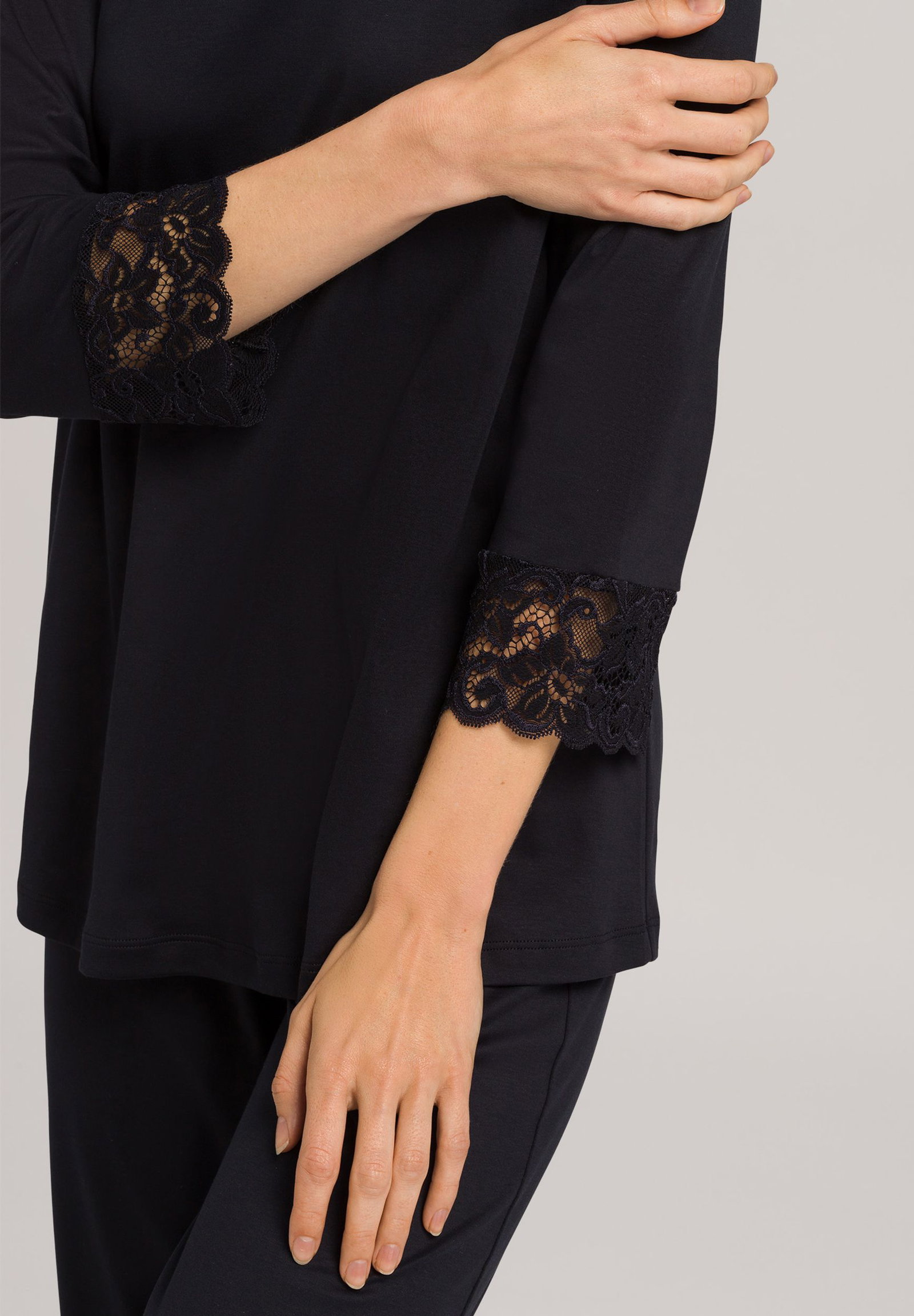 Hanro Pyjama "Moments" #6