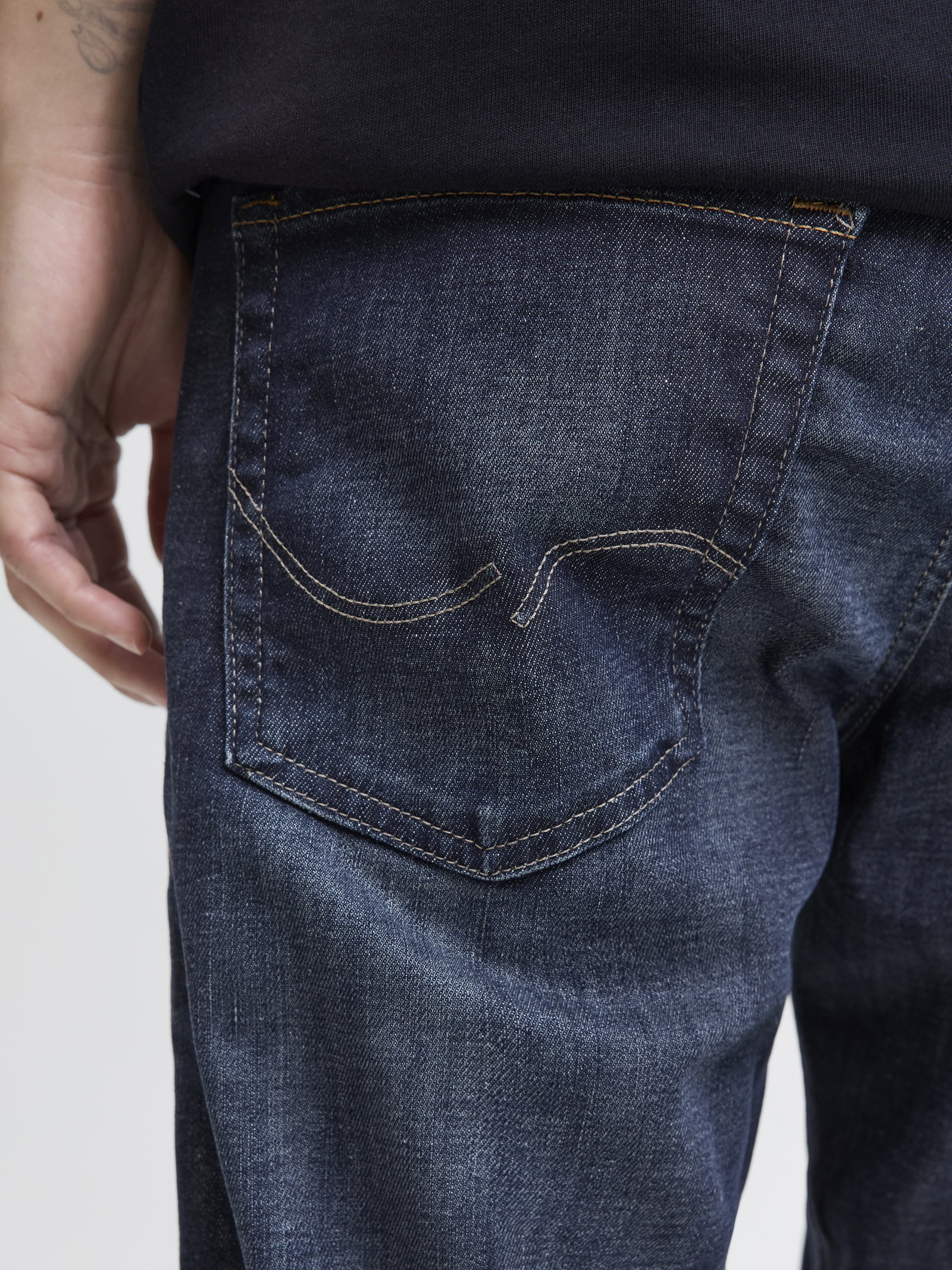 Jack&Jones Tapered Fit Jeans #4