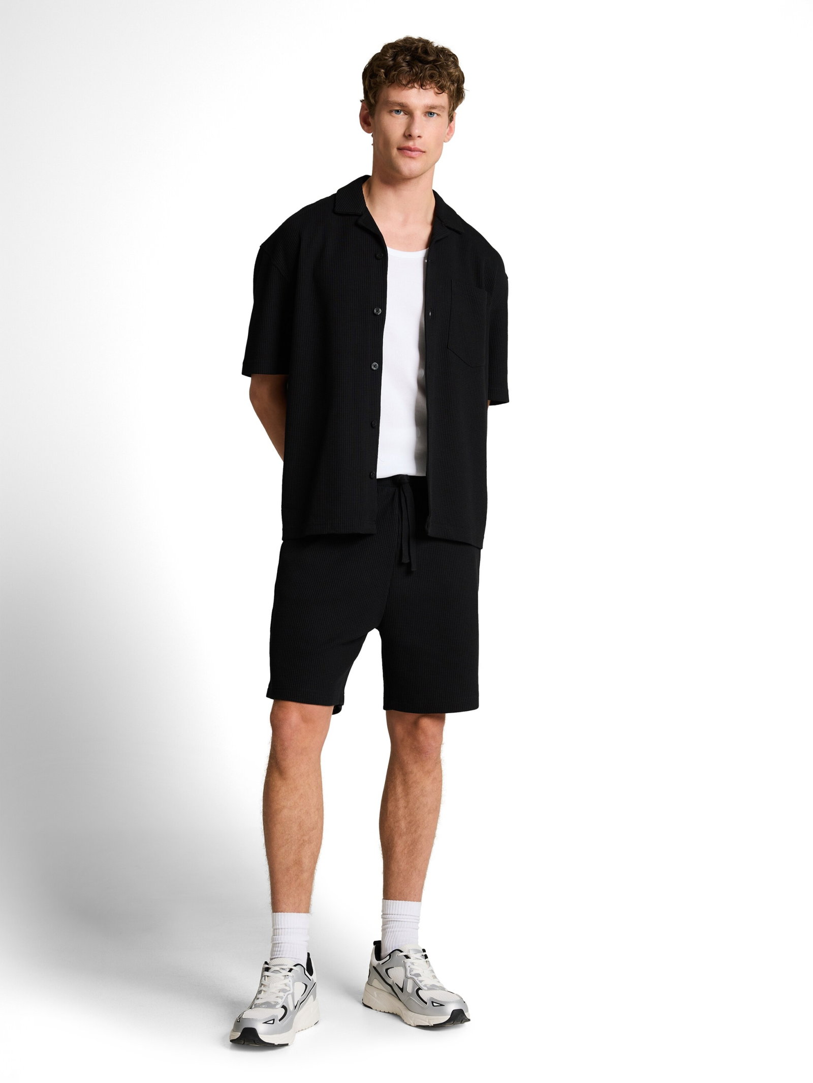 Relaxed Fit Resort Hemd mit Waffelstruktur #3