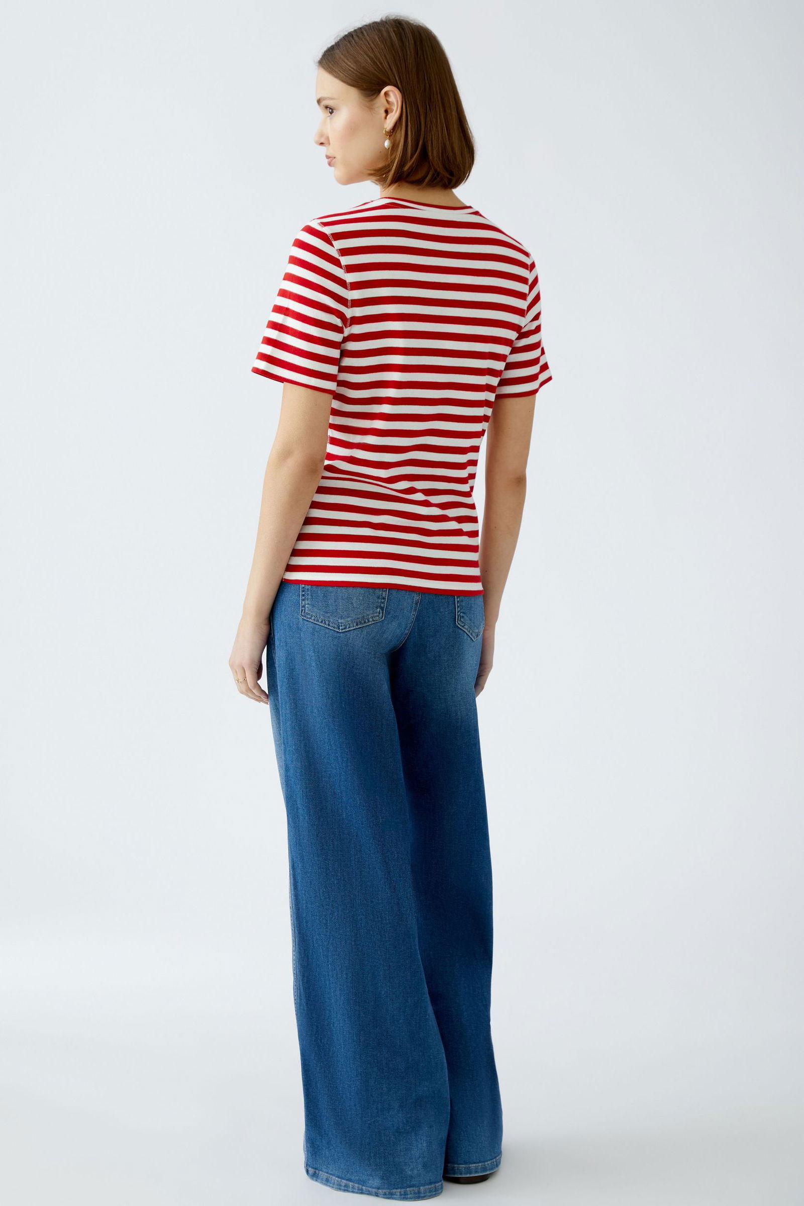 |  T-Shirt | 40 | 1298_0103