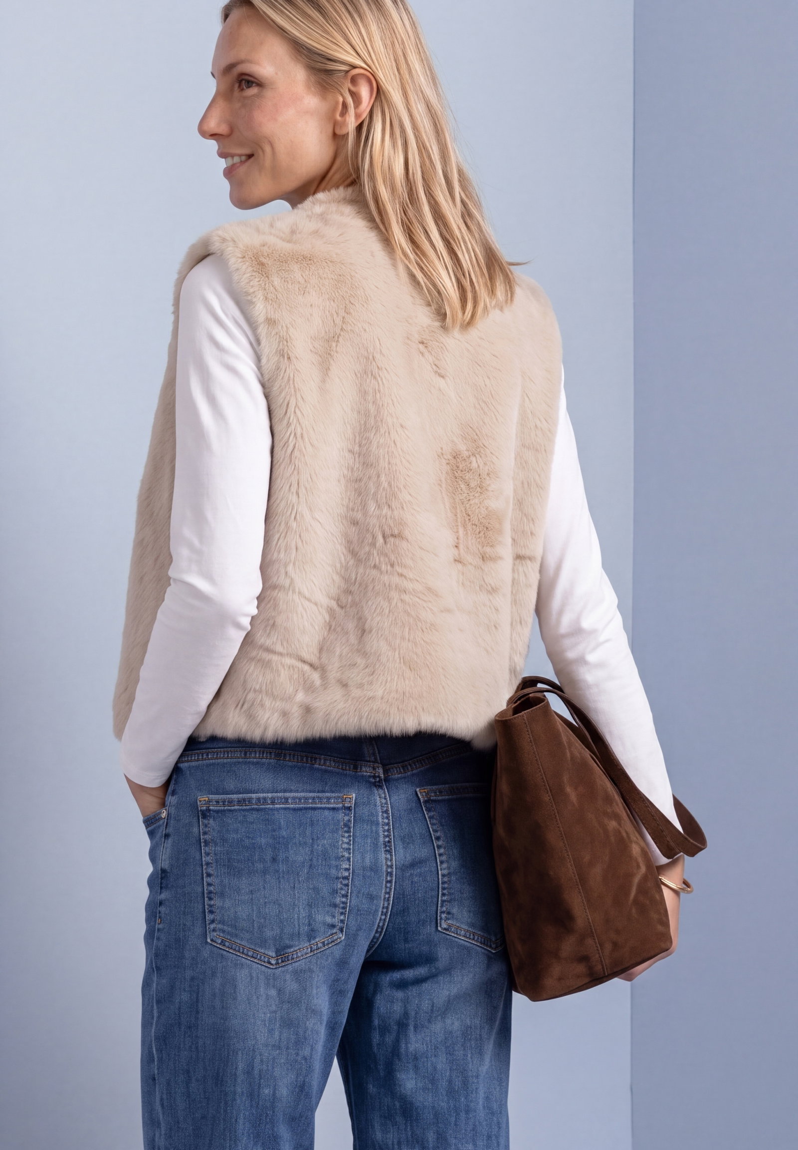 Fake Fur Vest, clay sand #4