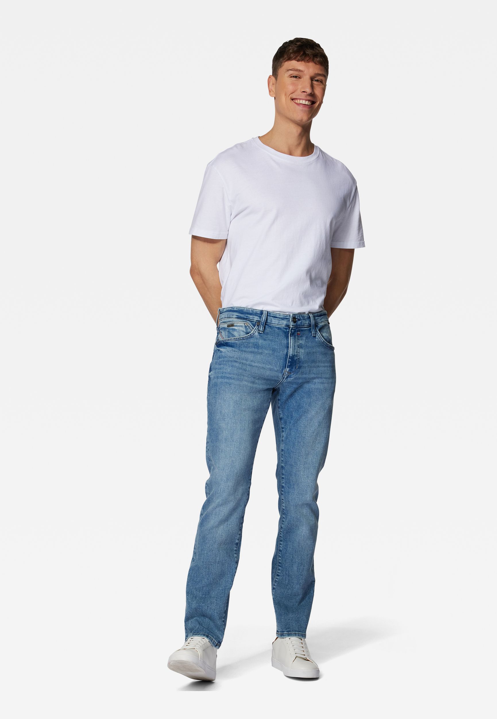 Mavi |  Mavi Straight Leg Jeans  | 31/34 | lt brushed ultra move