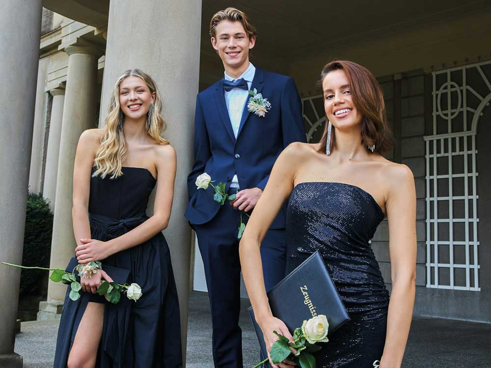 Party & Cocktailmode, Modehaus Heinze, Banner, Abschlussball 