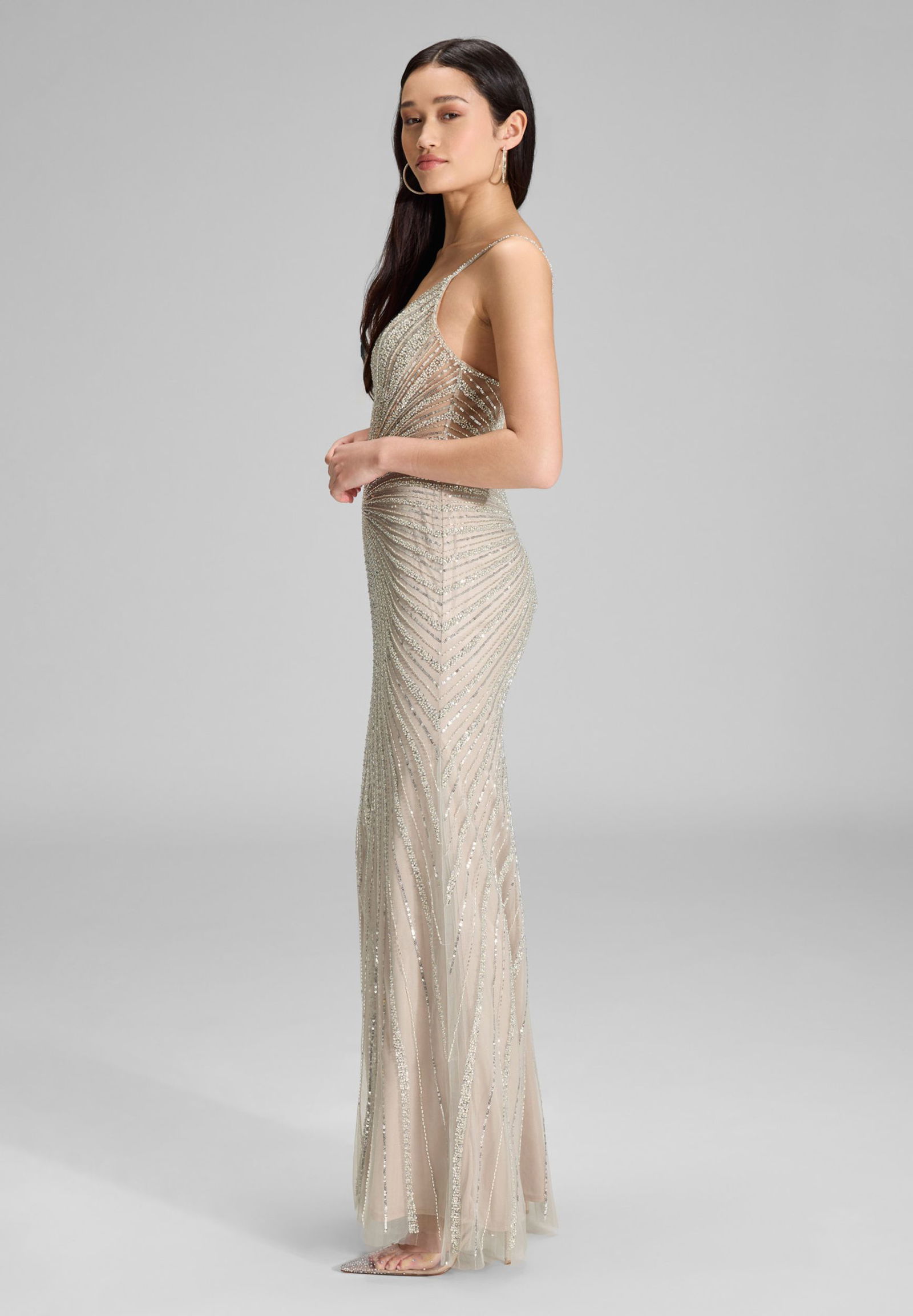 |  Abendkleid mit all-over Stickerei, silver | 34