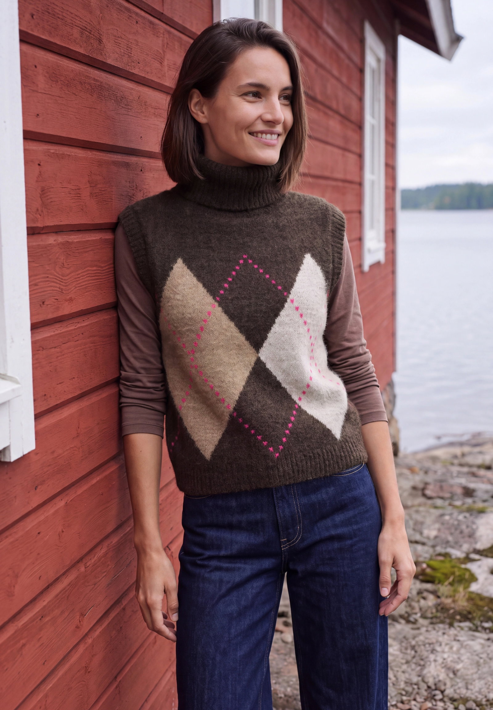 TOS Featheryarn argyle vest, truffle brown #5