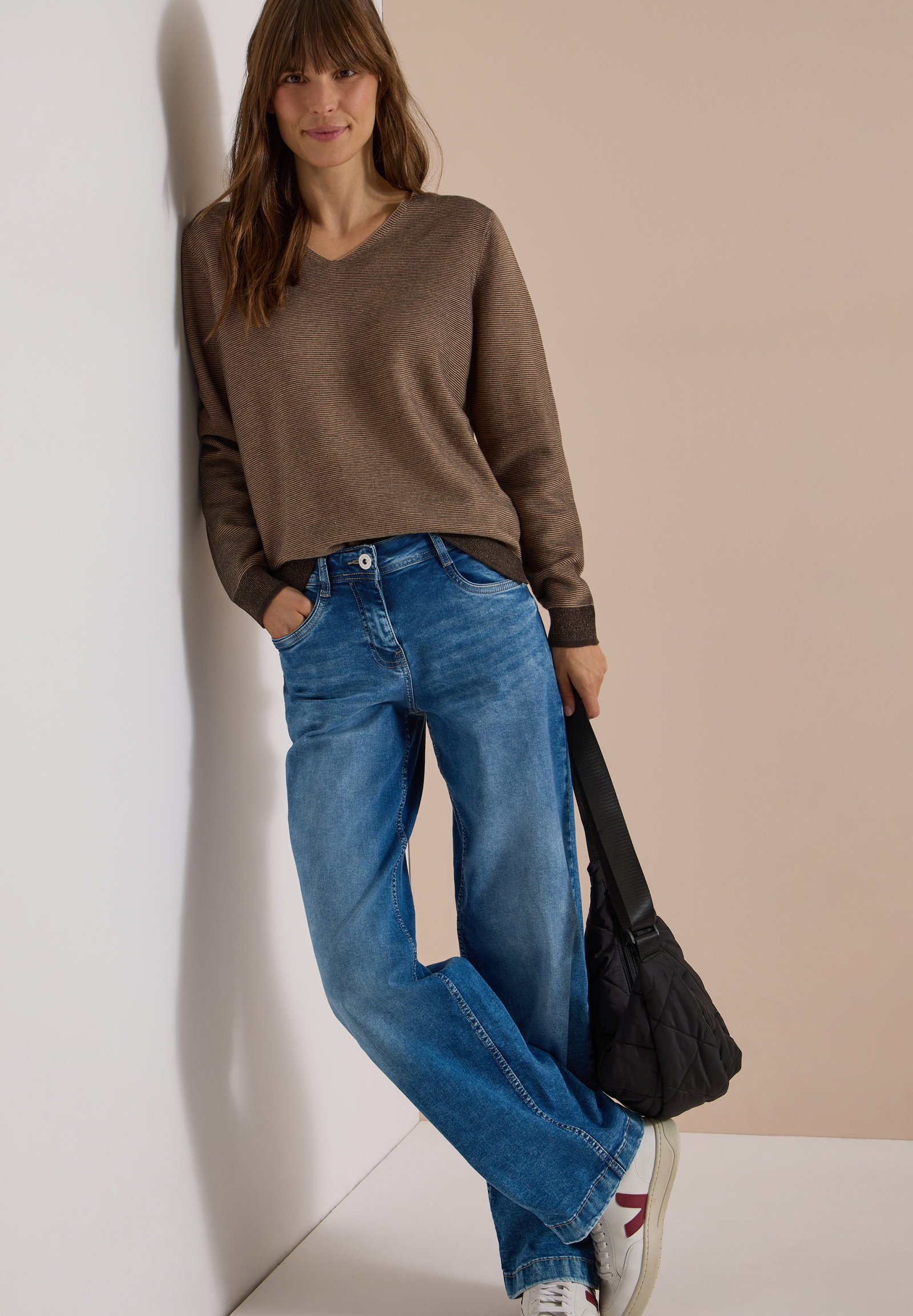NOS 2-Tone V-Neck, truffle brown #5
