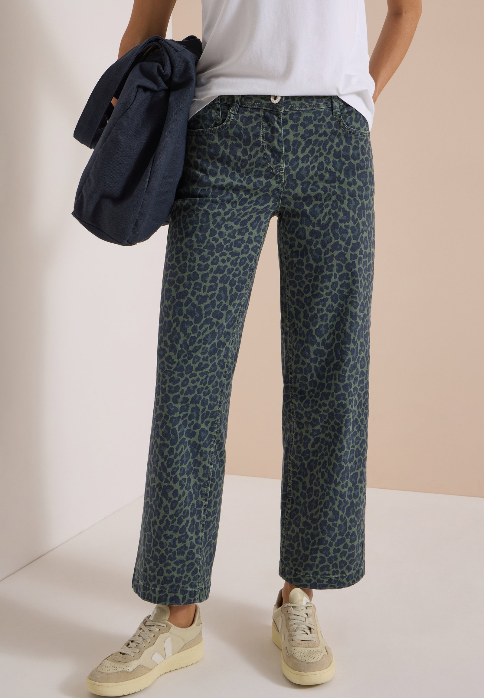 Style Neele Leo Print OD, dried olive green #3