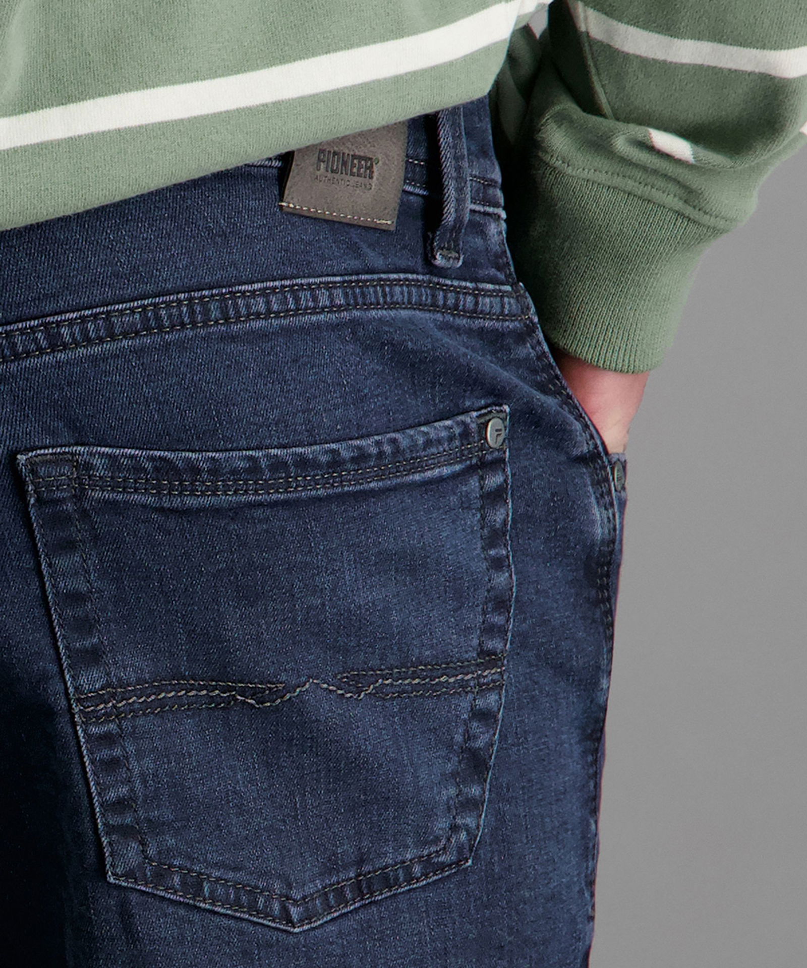 Pioneer |  Pioneer Regular Fit Jeans | 40/30