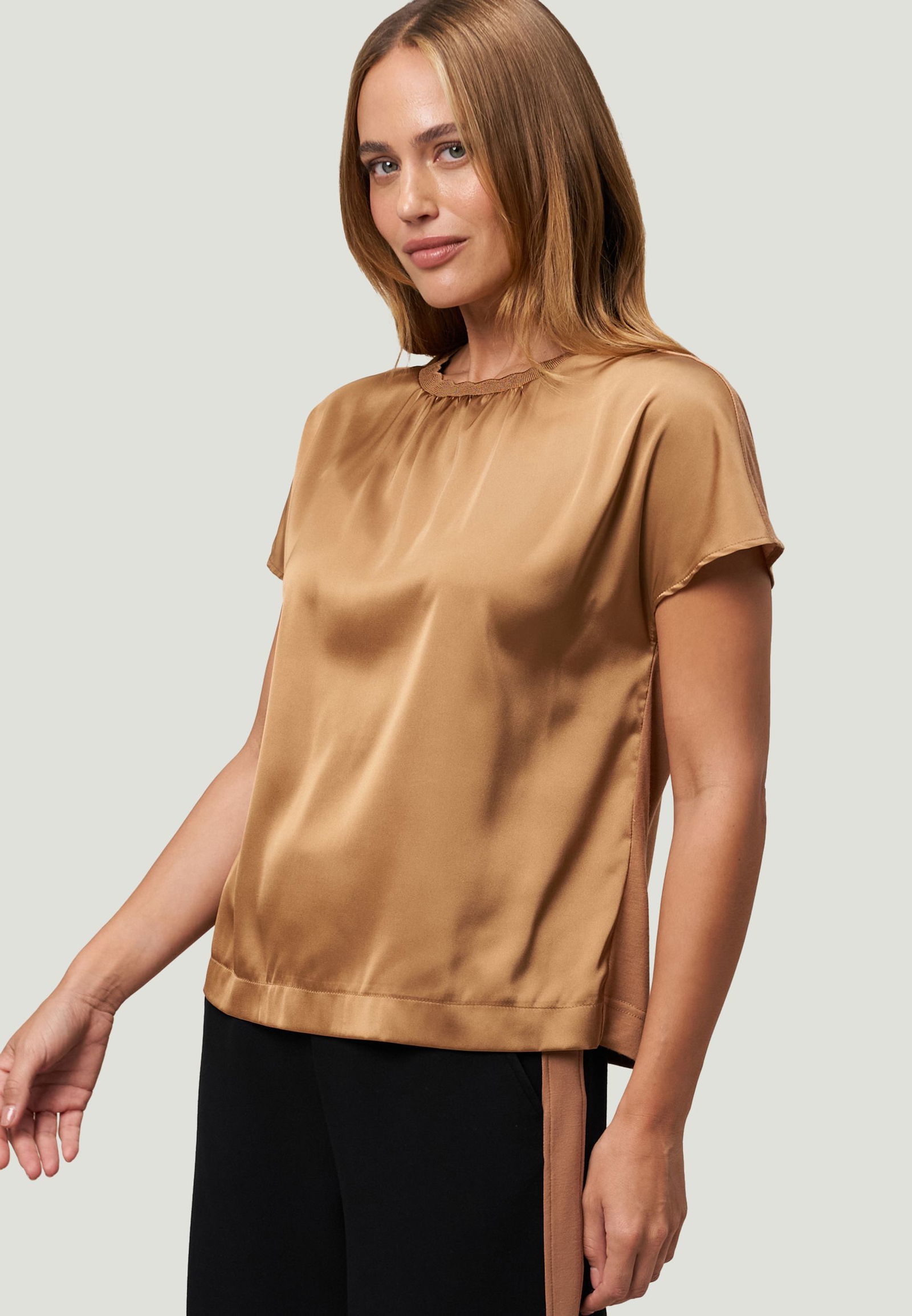 be55fe5cbf7f1287a2d5317aff159696 Zero | Zero Shirt | 44 | cinnamon swirl