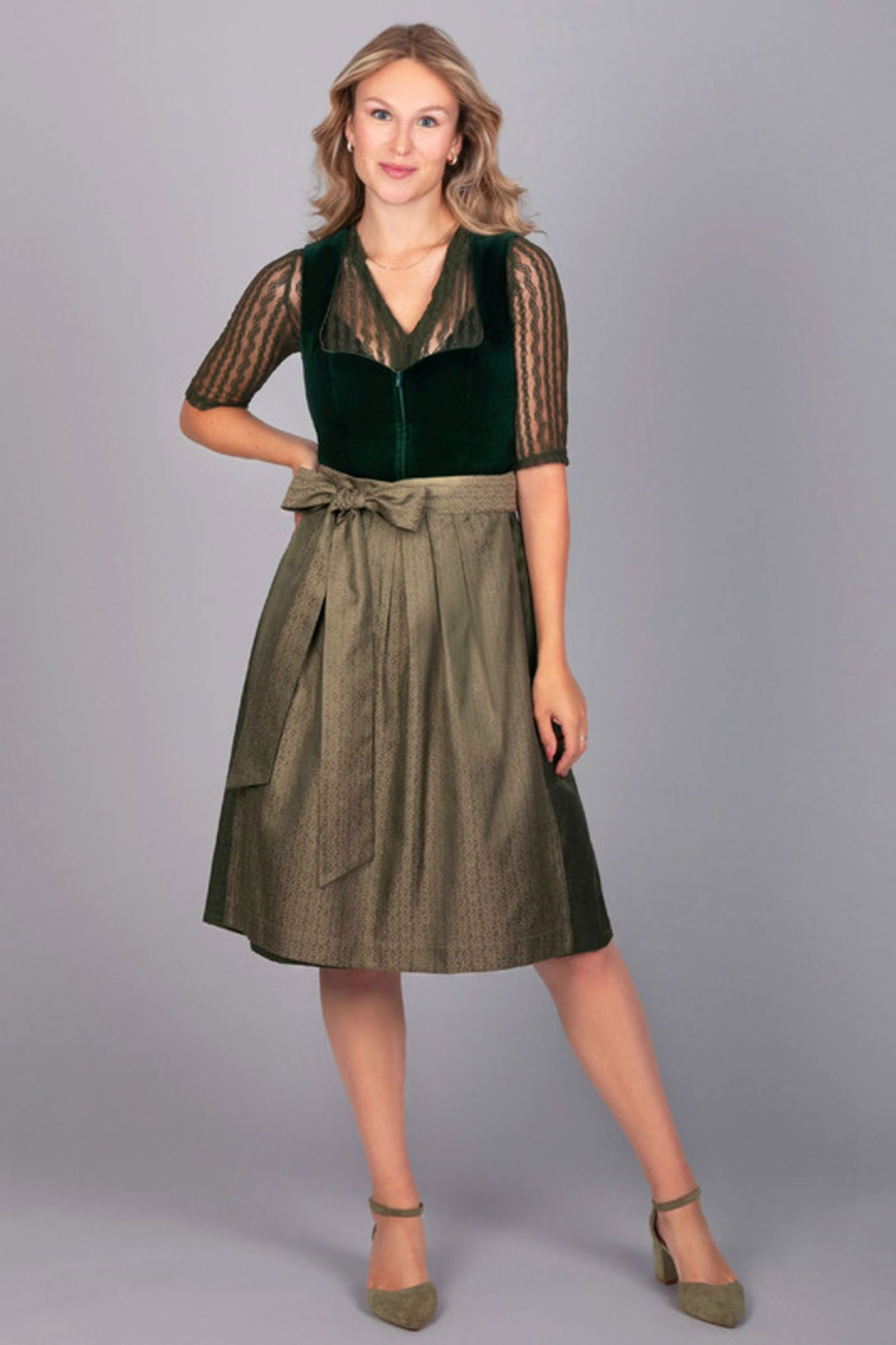 020475c68c2fafb931c80730b99d9953 Edelnice | Edelnice Dirndl "Livia" | 48 | Samt Grün