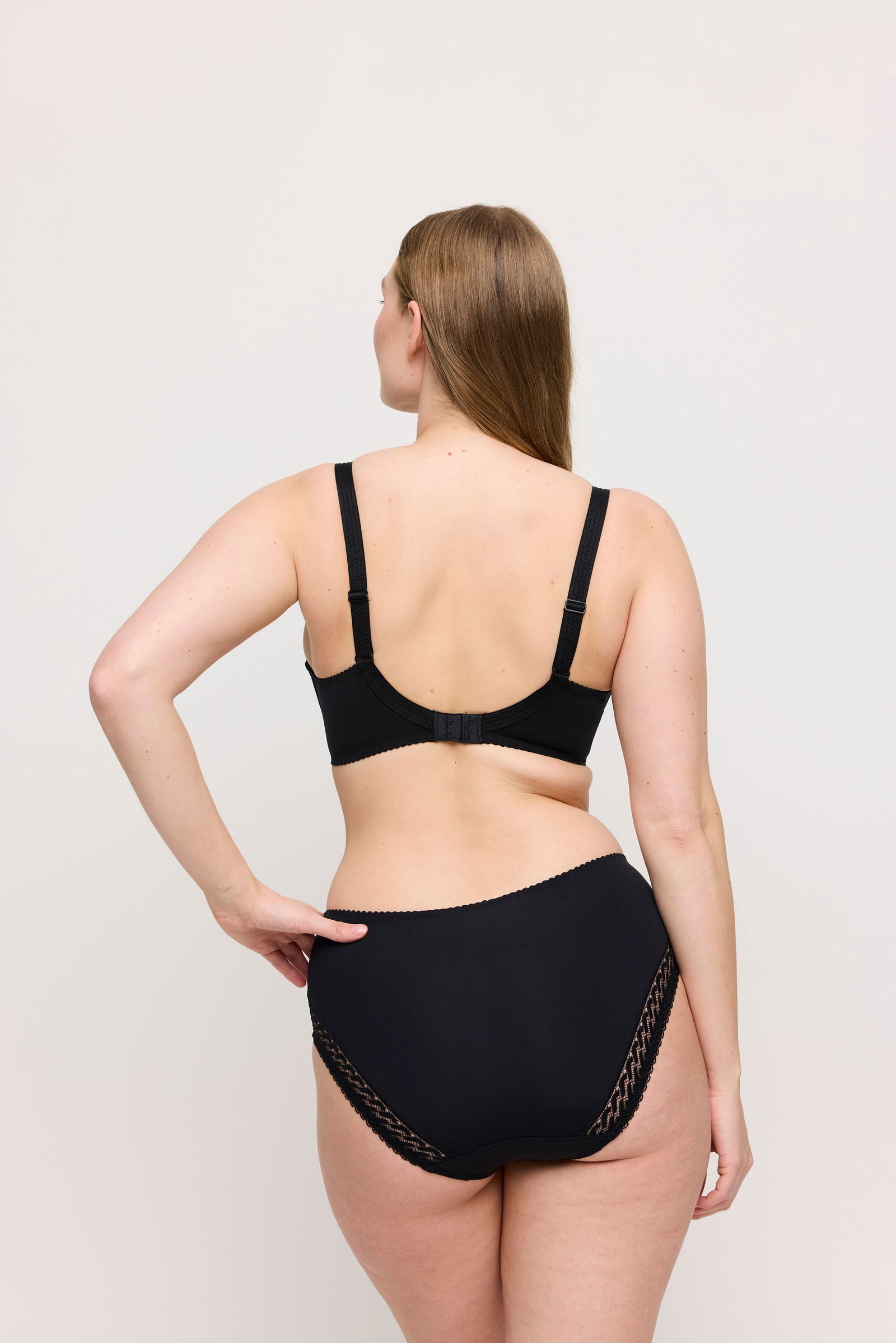 PrimaDonna | PrimaDonna Vollschalen-BH "Montara" | 85/F | schwarz