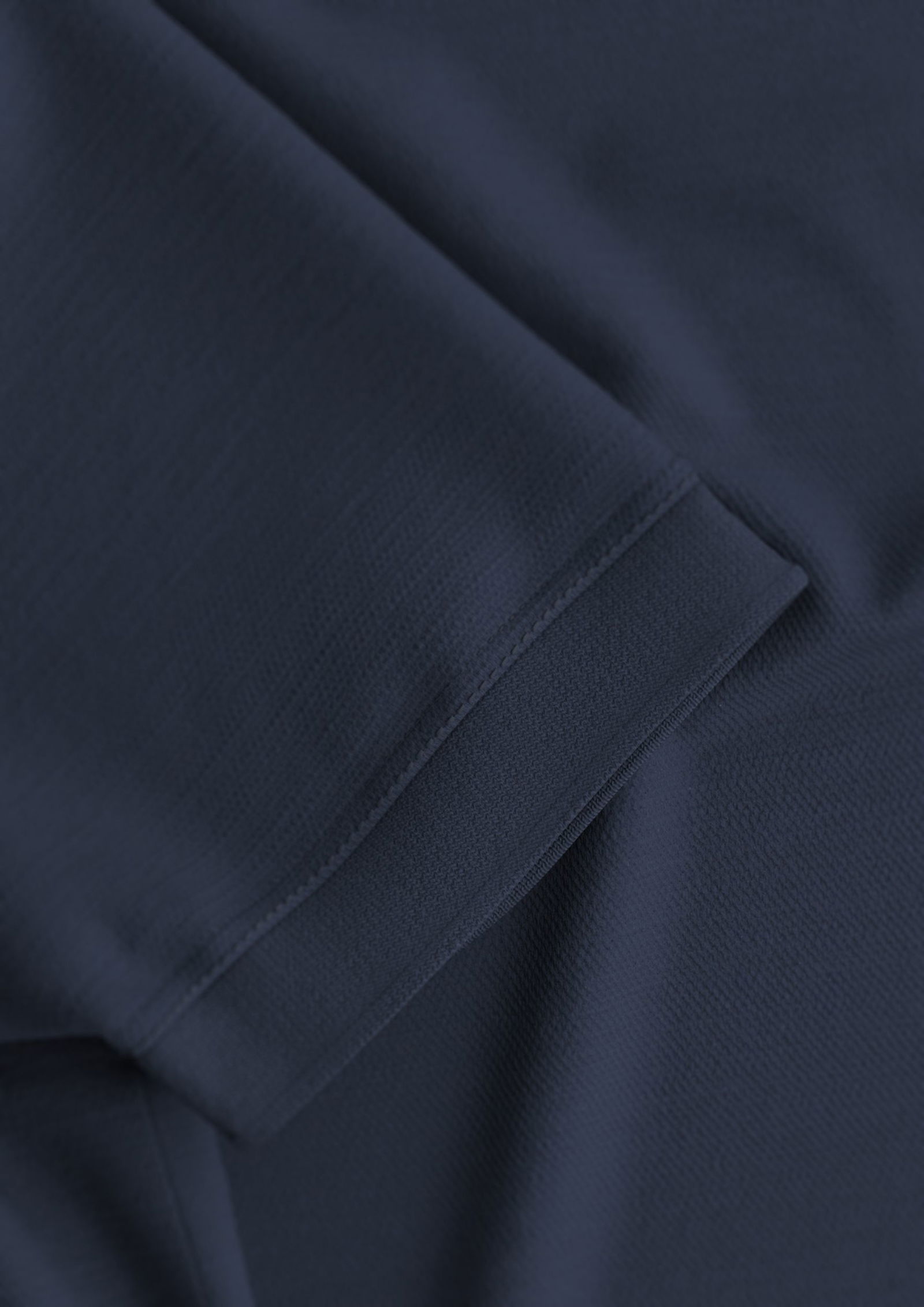  |  15 JJJ-57Albano 10019351, White | M | dark blue