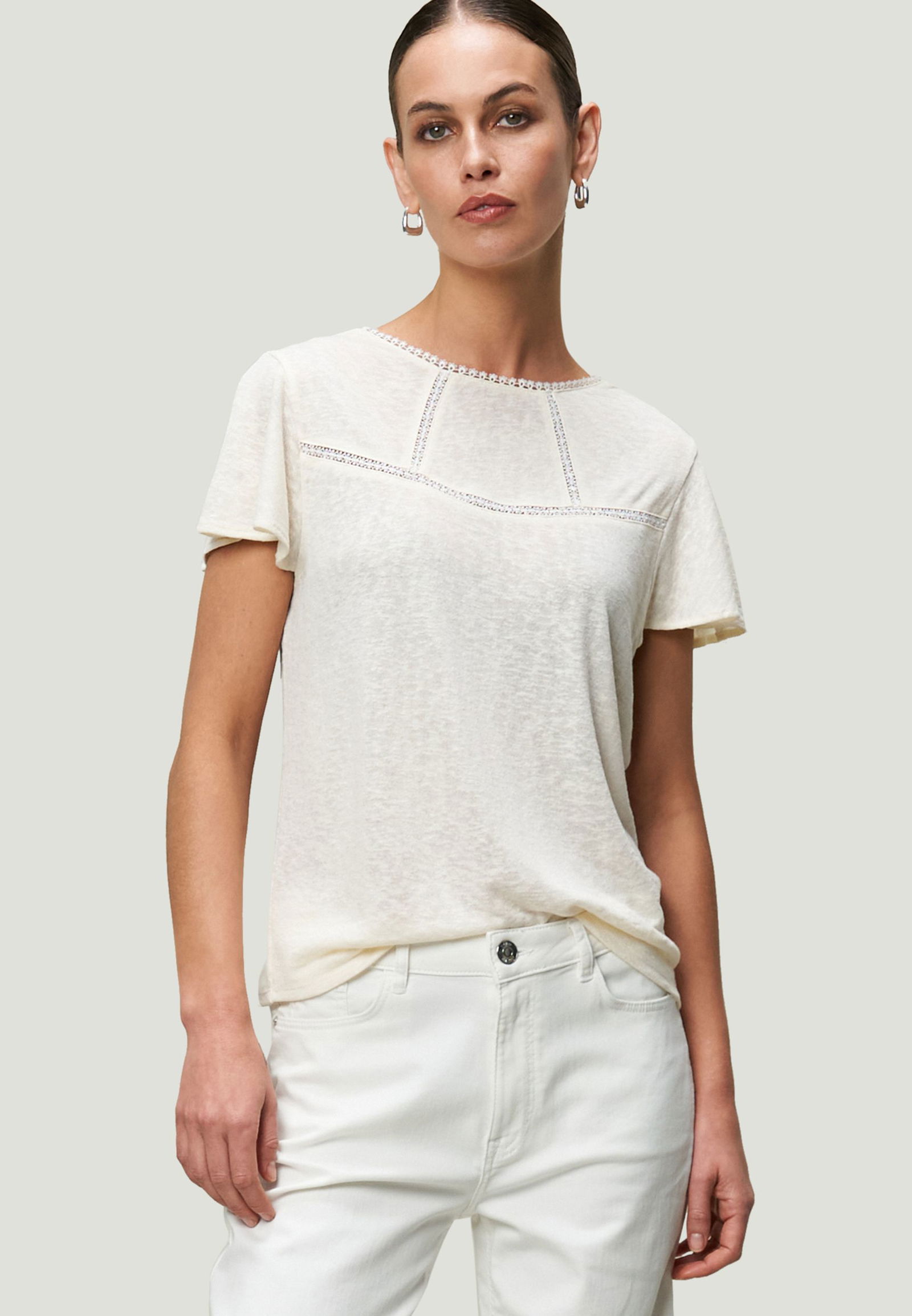 ed120d37f2fad276a838054c3998b024 Zero | Zero Shirt | 42 | eggnog