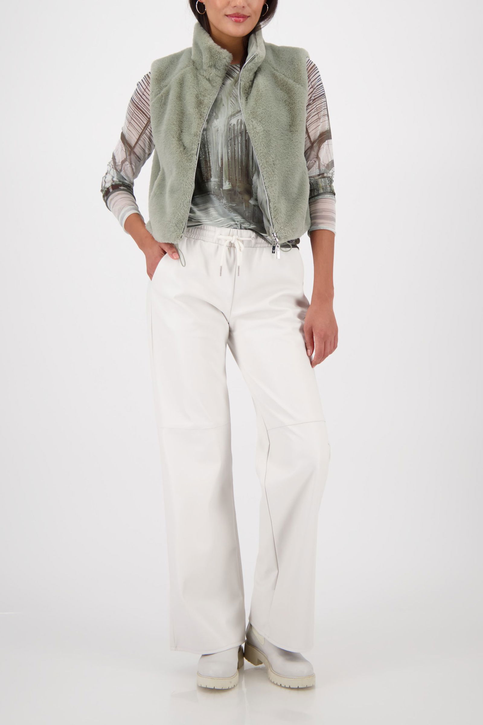 Monari |  Monari Weste  | 44 | 1283_667