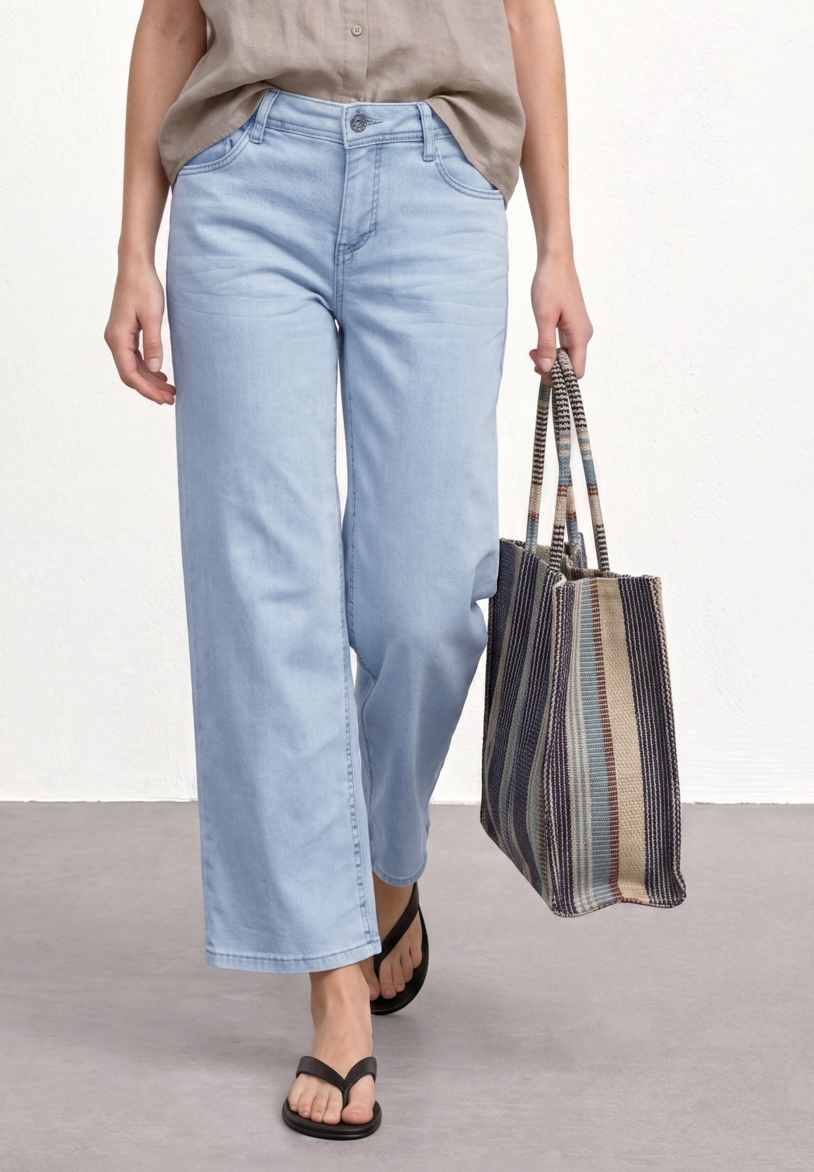 LTD QR Style Emee Wide Leg,mw,, Ultra Bleached Wash #3