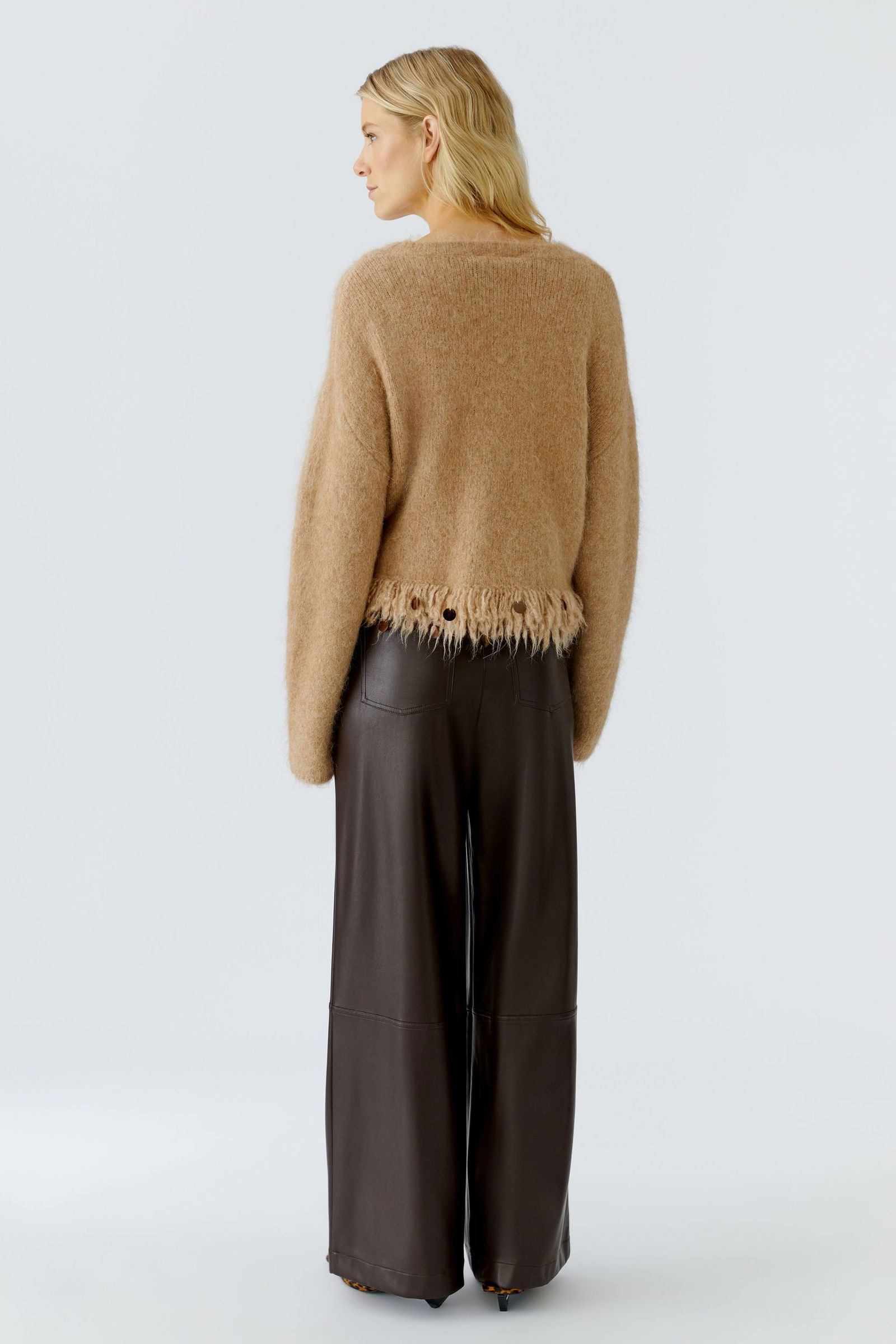  | Pullover, beigemel | 44