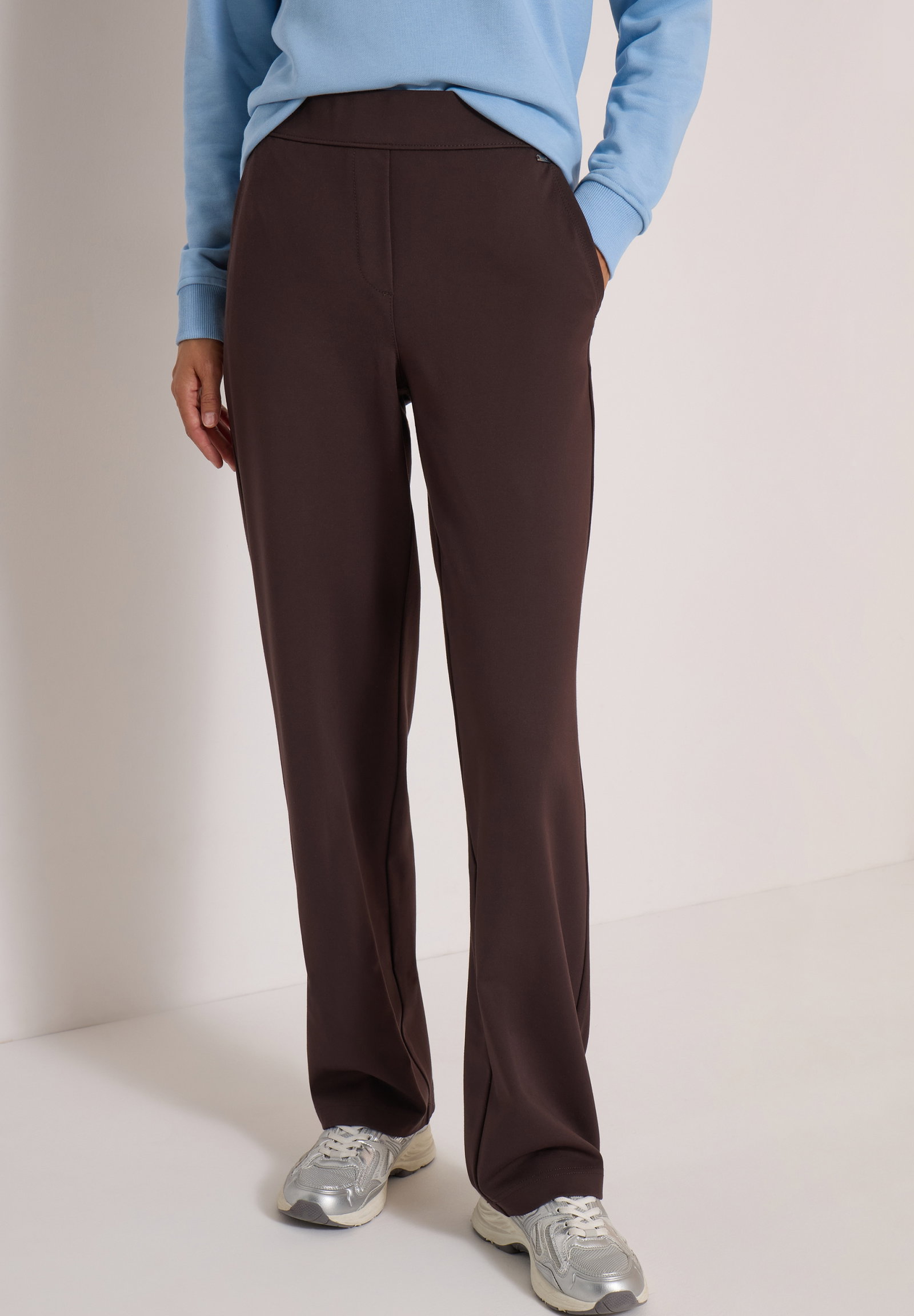 NOS Style Neele Straight SOLID, truffle brown #6