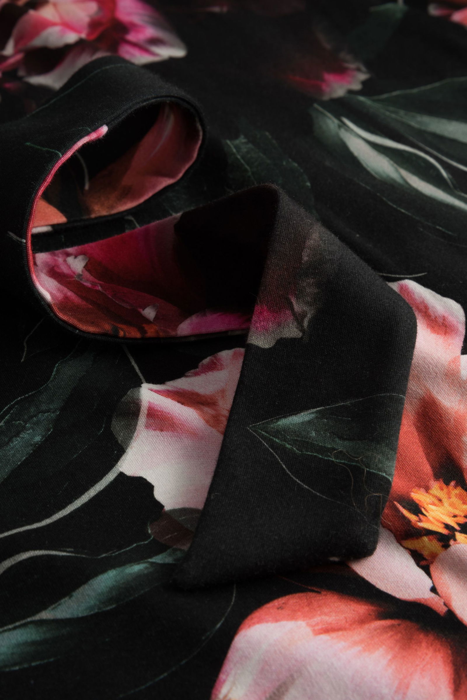 Rösch |  Rösch Bademantel mit Kapuze  | 38 | black print