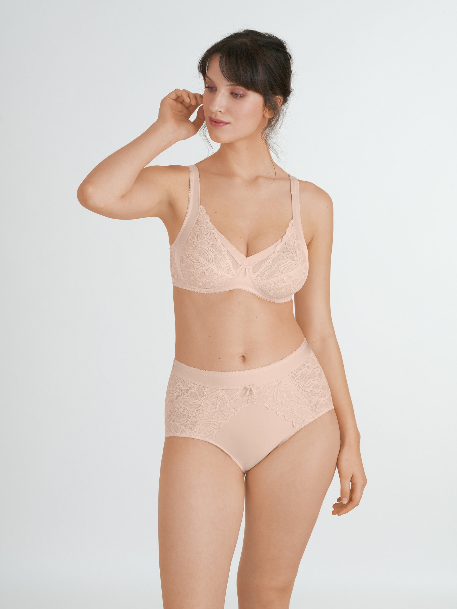Felina Slip #5