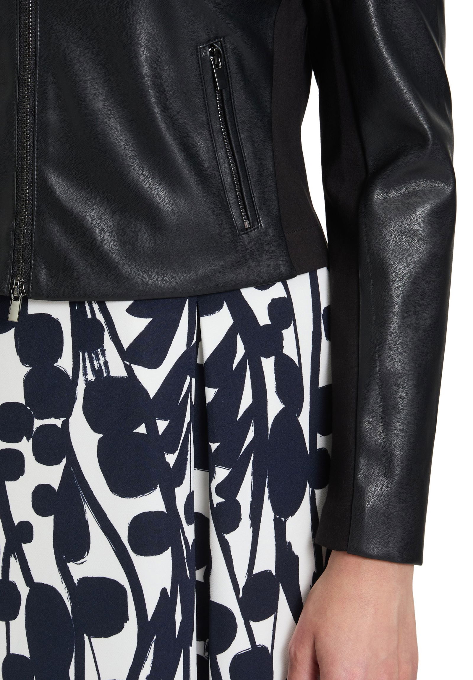 Vera Mont |  Vera Mont Blazer-Jacke | 48 | schwarz
