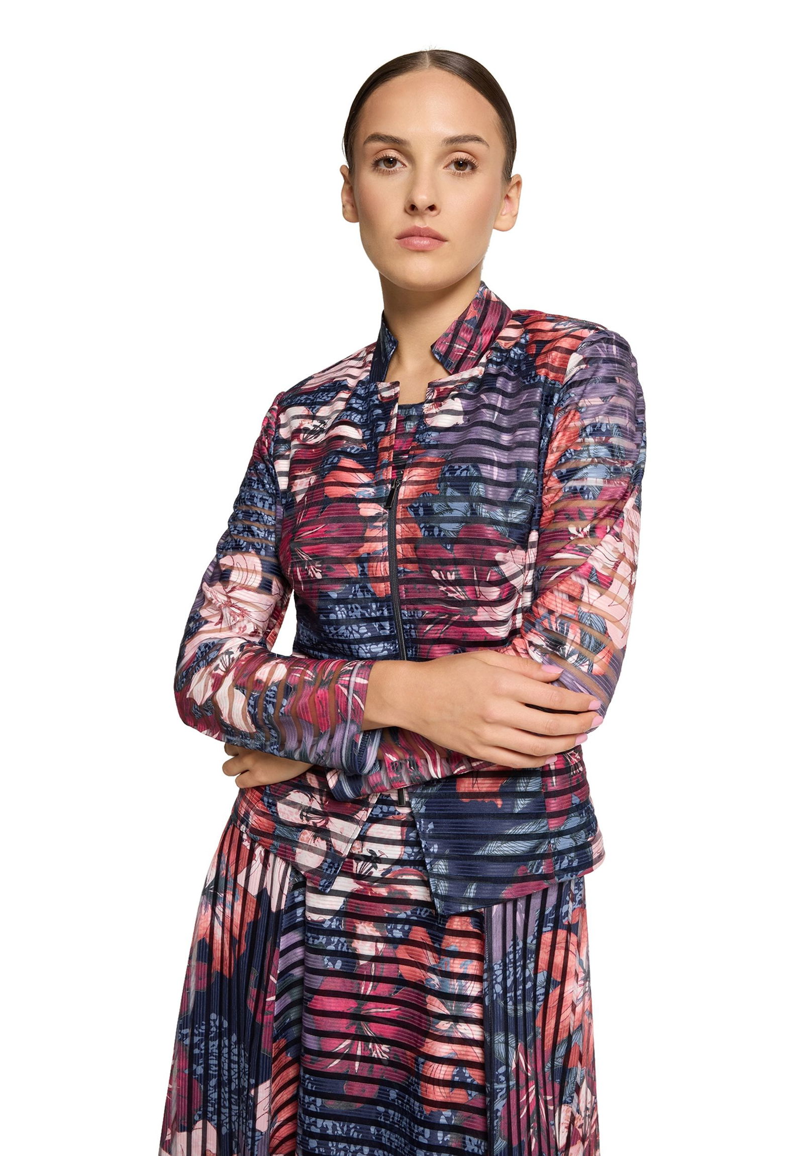 3afb9d1bf7ec814165c6230630c2c2b9 Vera Mont | Vera Mont Jacke | 48 | dark blue/dark red