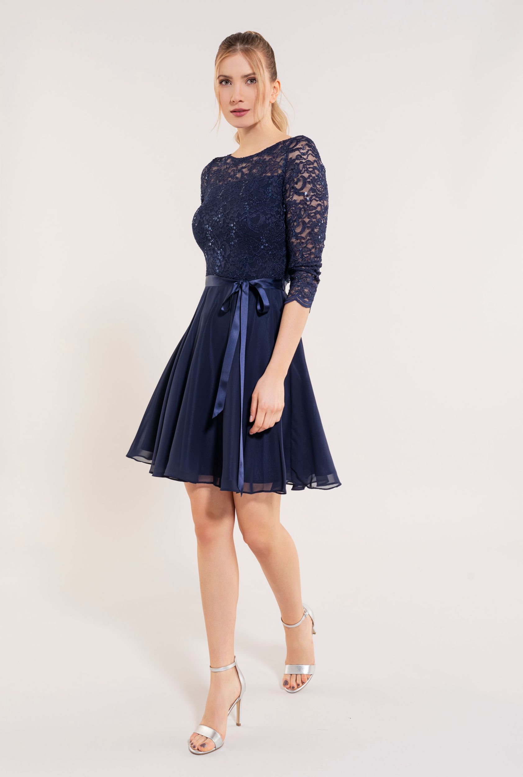 SWING Kurzes Kleid 