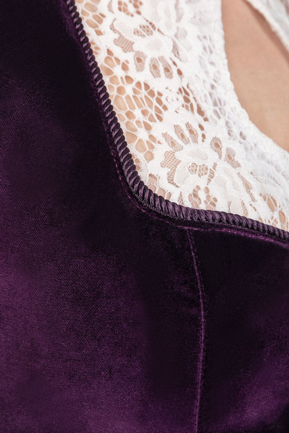 Edelnice Midi Dirndl Viola Samt Lila #7