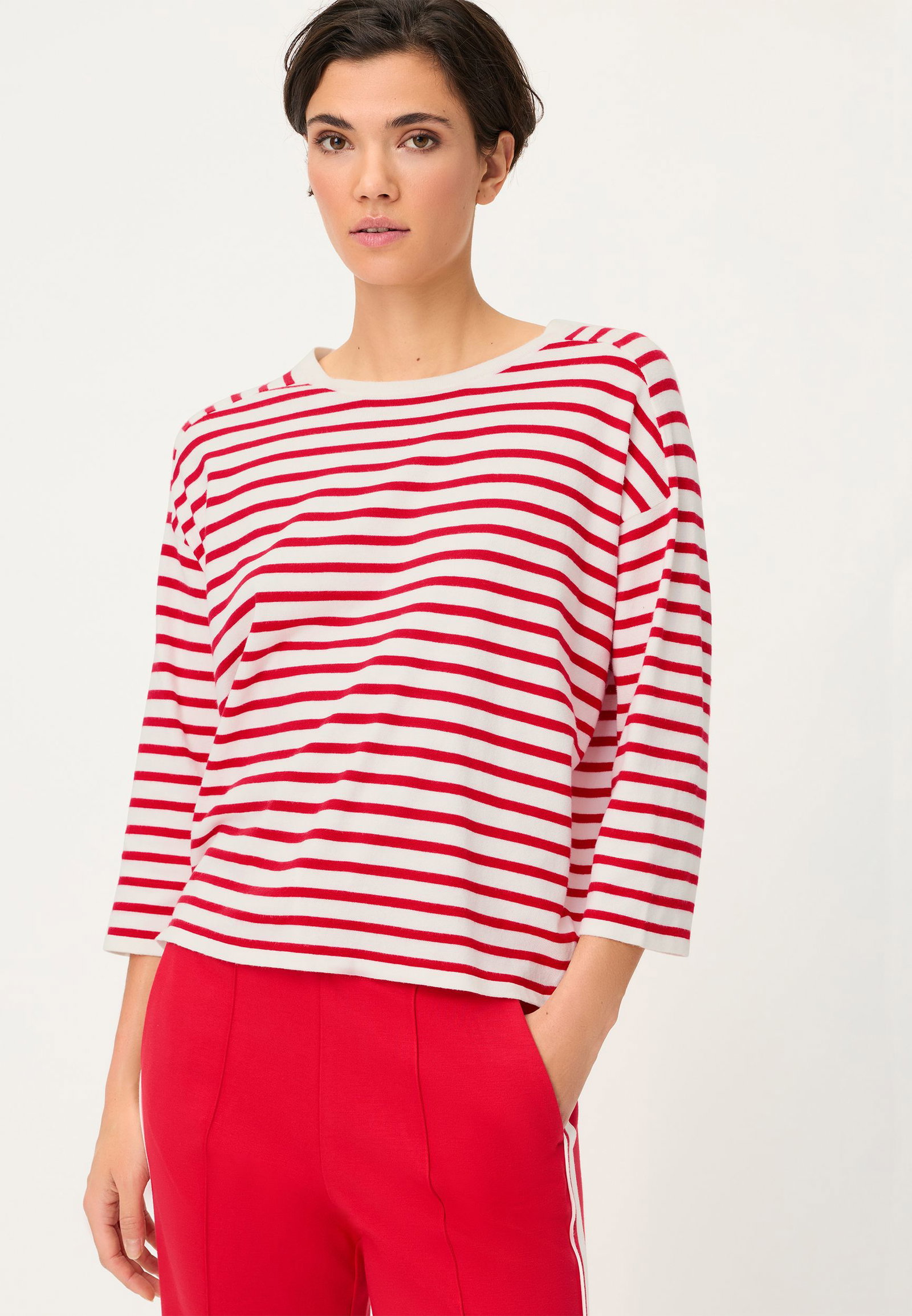 |  Pullover Long Sleeves | 40 | french red