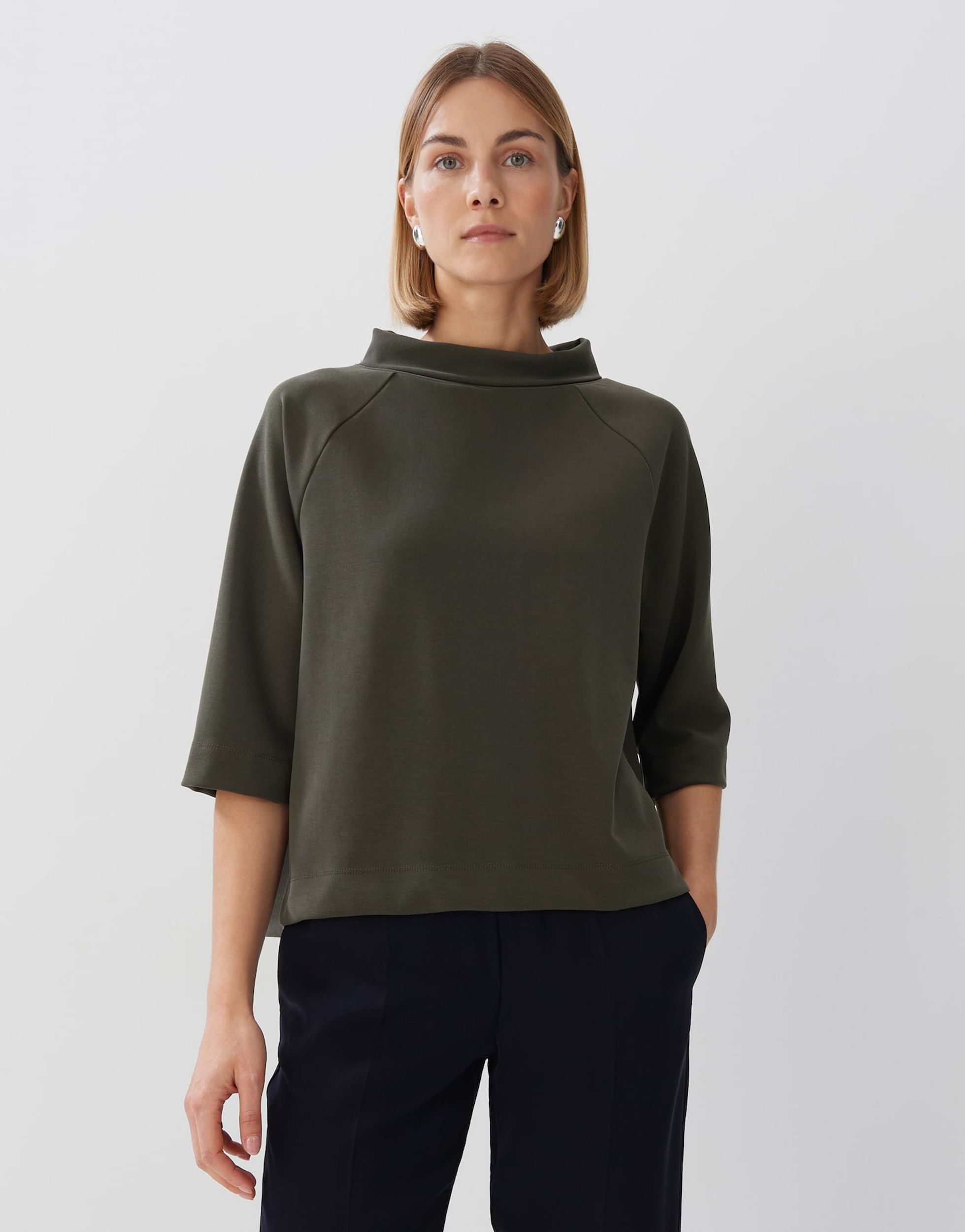  |  Unoa cropped, deep green | M | deep green