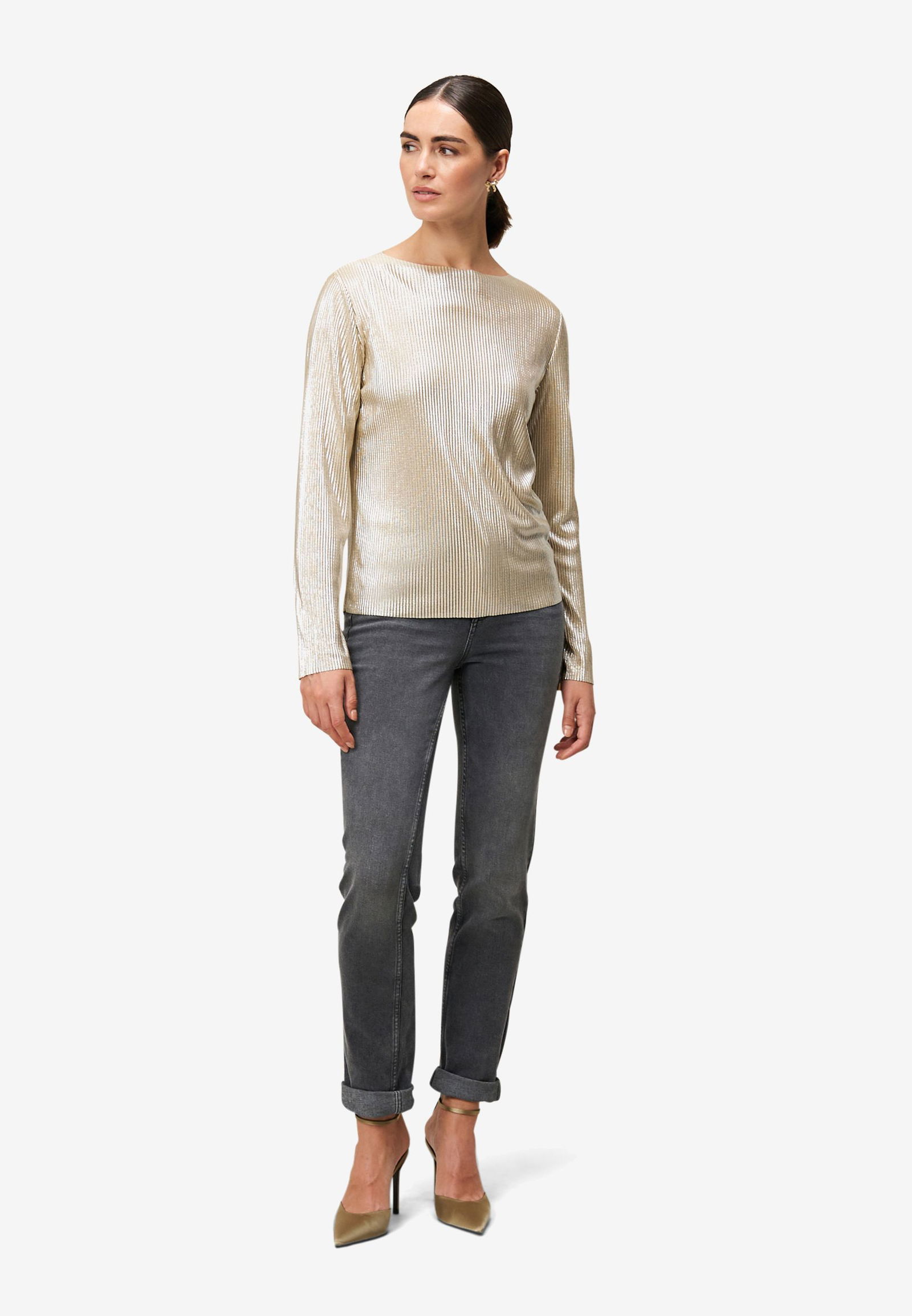 Zero |  Zero Shirt  | 40 | creamgold