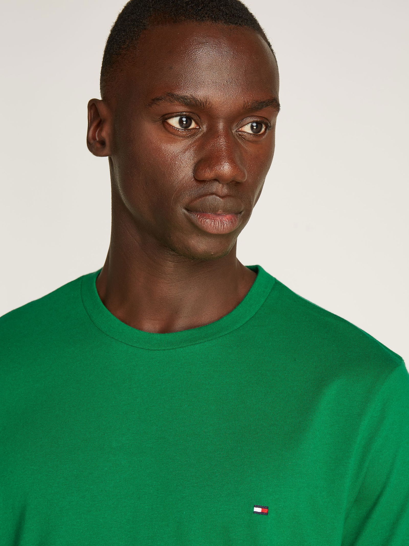  | ESS SEASONAL REG FIT SOLID TEE | XXL | L4F