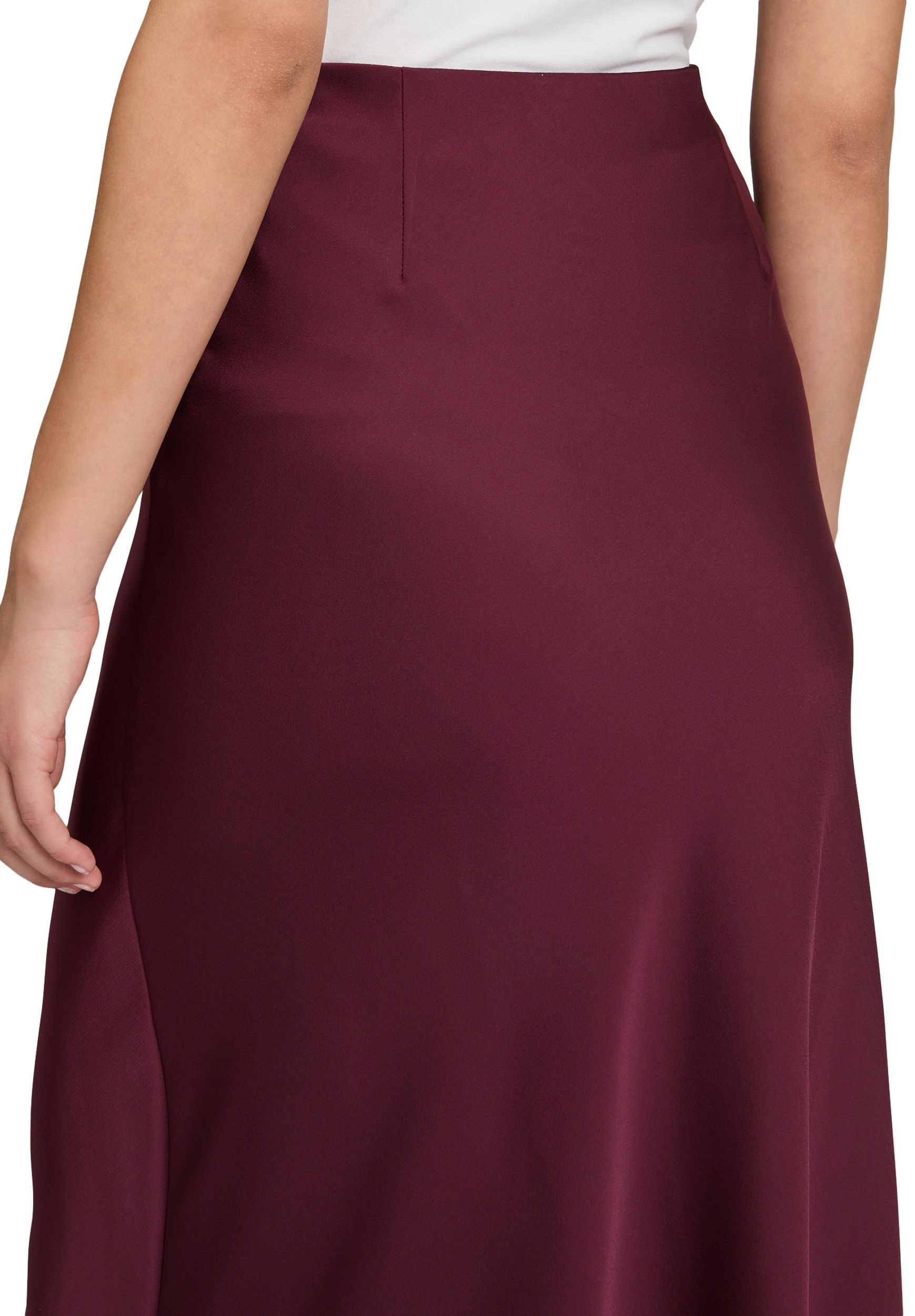 V by Vera Mont |  Satinrock | 40 | peony blush