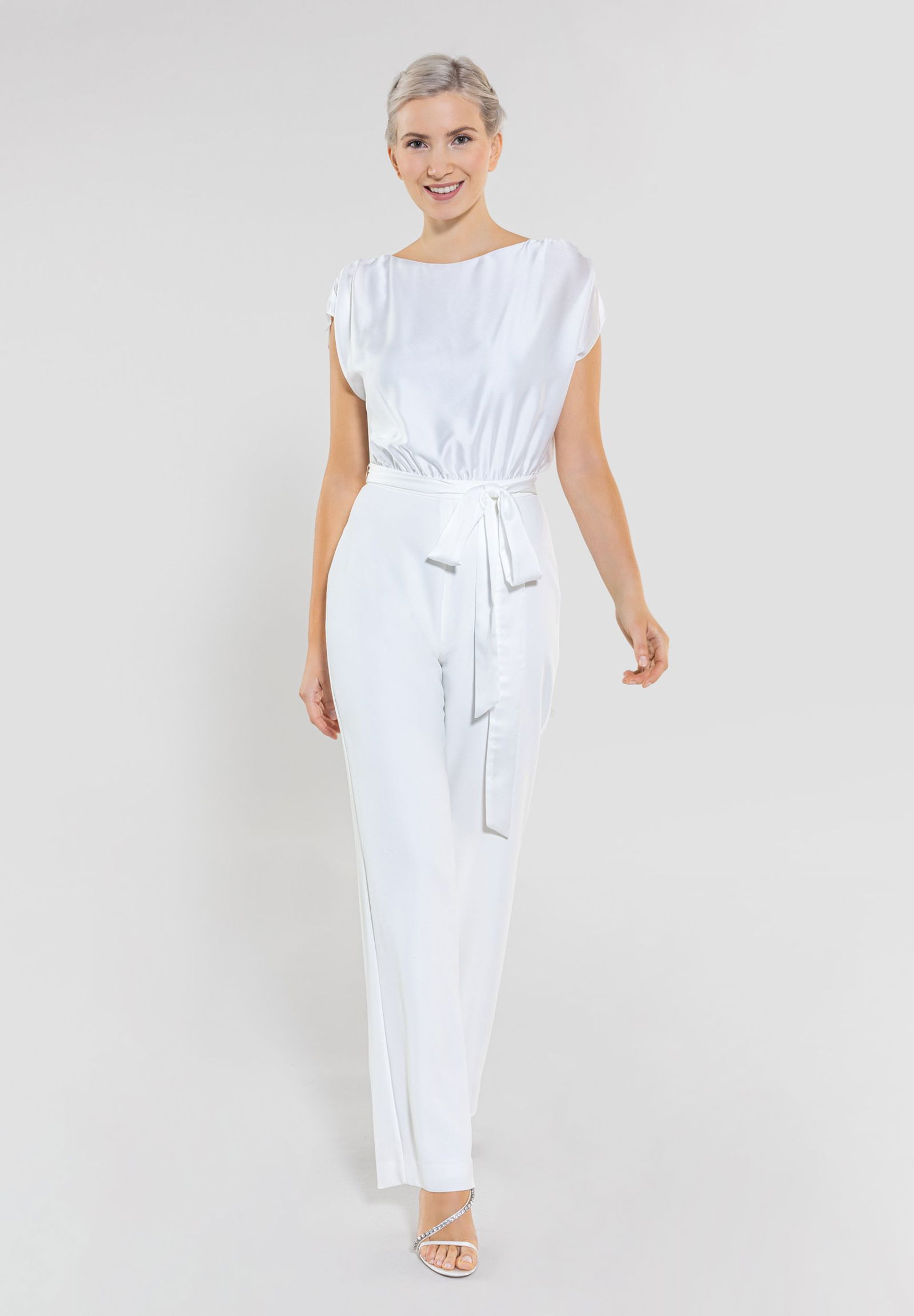 a5bad8f41eaf0d64433f6121d056eed5 SWING Festliches Kleid