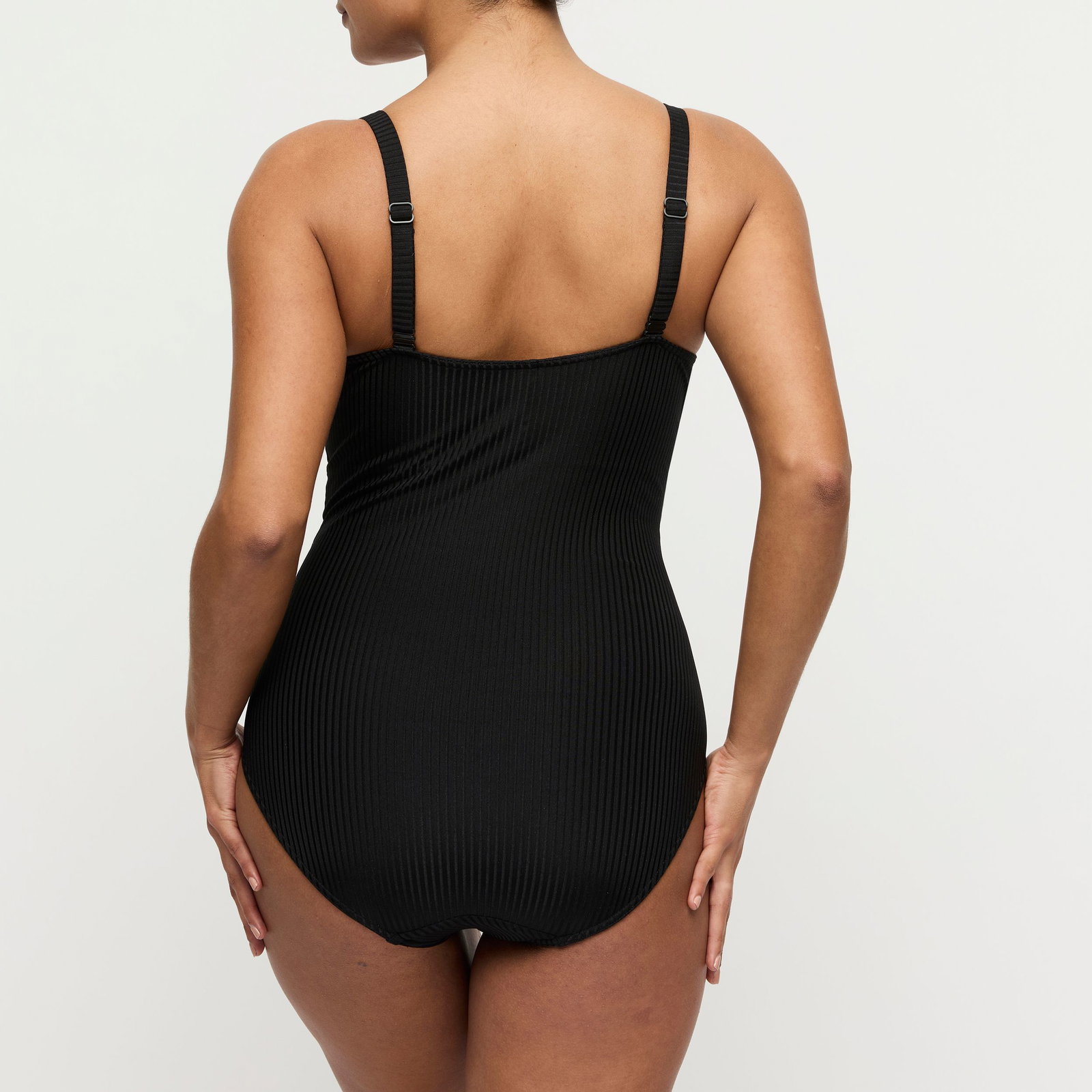 b02e4985e3462437d1de2b6679479868 PrimaDonna | DELRAY schwarz Badeanzug Vollschale figurform | 80/G | schwarz