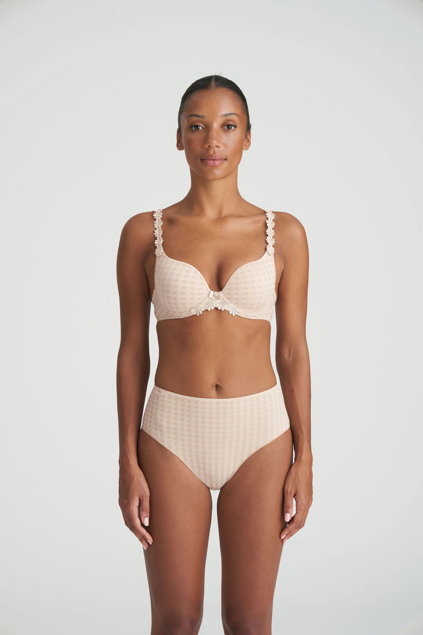 Marie Jo | Marie Jo unterlegter BH "AVERO" in Herzform | 80/D | electric pink