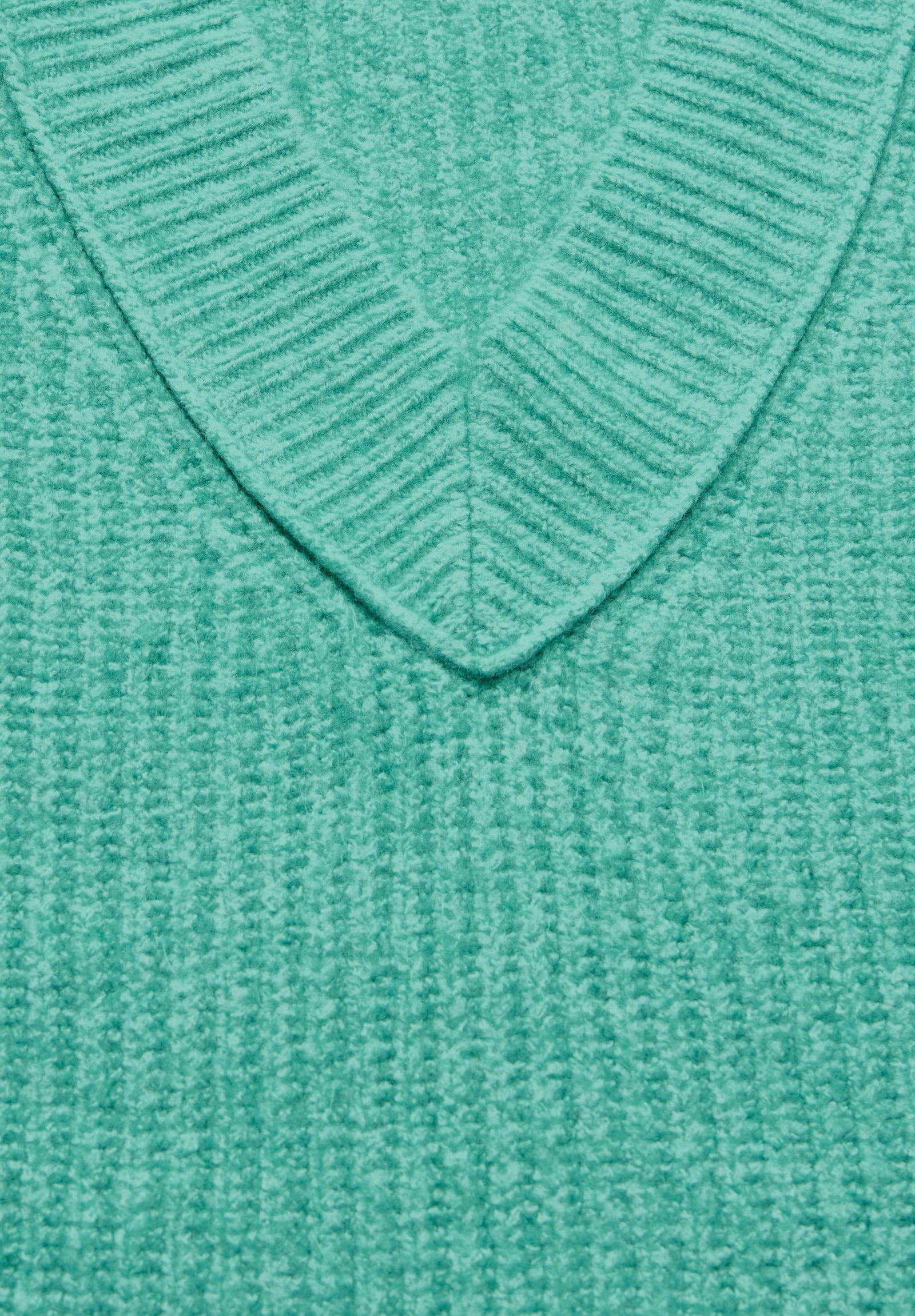 339e39d46a4d5ea8f9b8bd5a0bc41946 | Pullover mit V-Ausschnitt | M