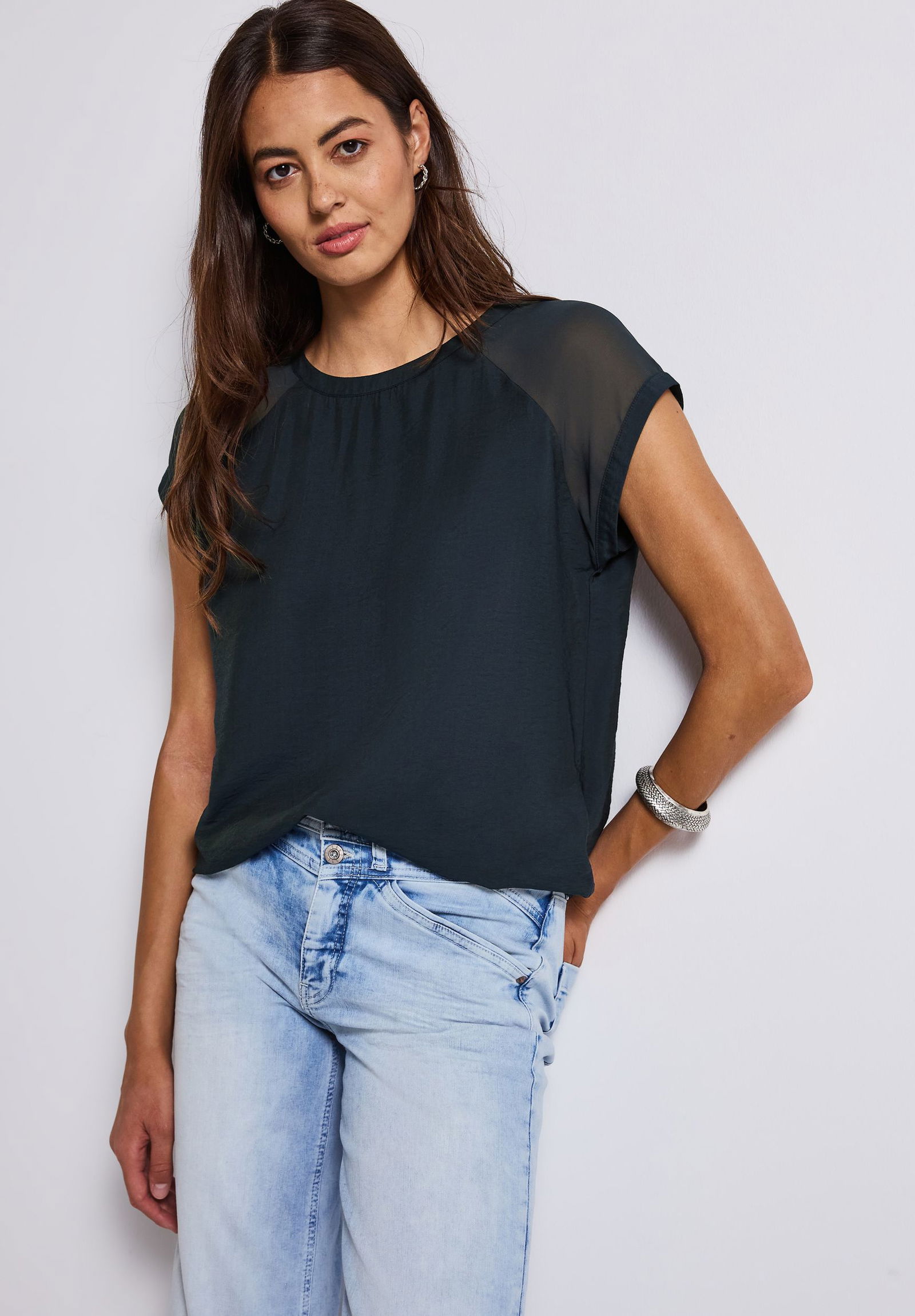  |  Blusenshirt mit Meshdetail | 42