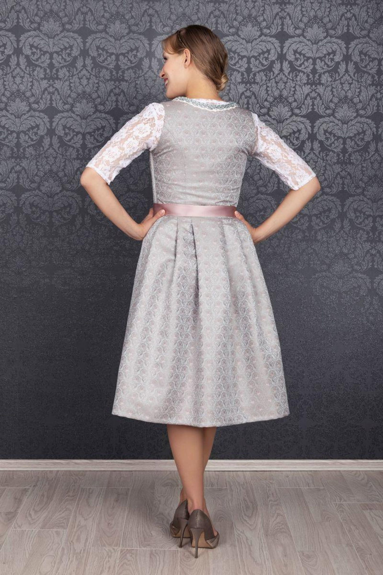 Edelnice Dirndl "Aurelie" #2