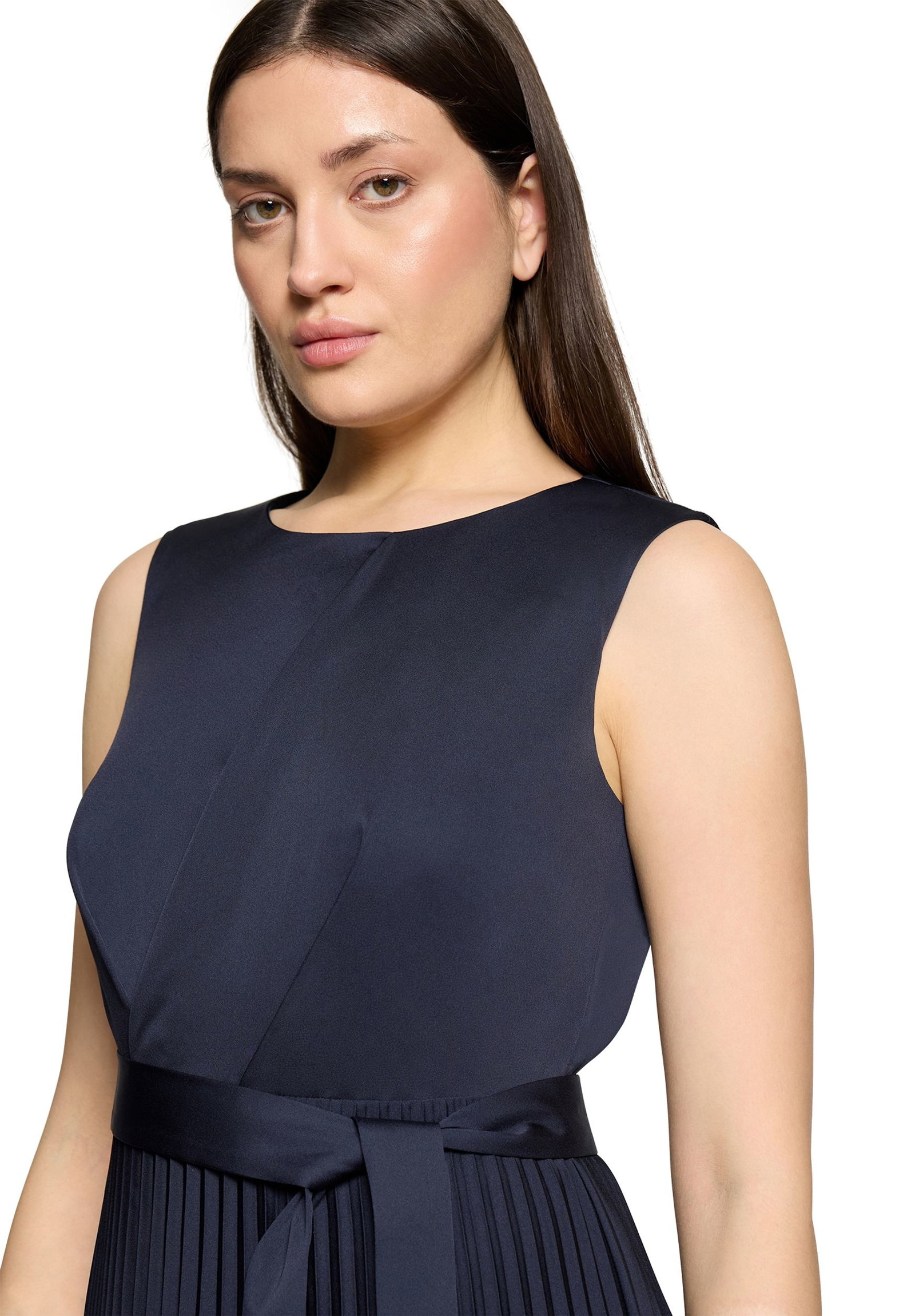 8ae6f61b556cc0f33bfbfc8ee28e0d01 Vera Mont | Vera Mont Langes Kleid | 36 | night sky