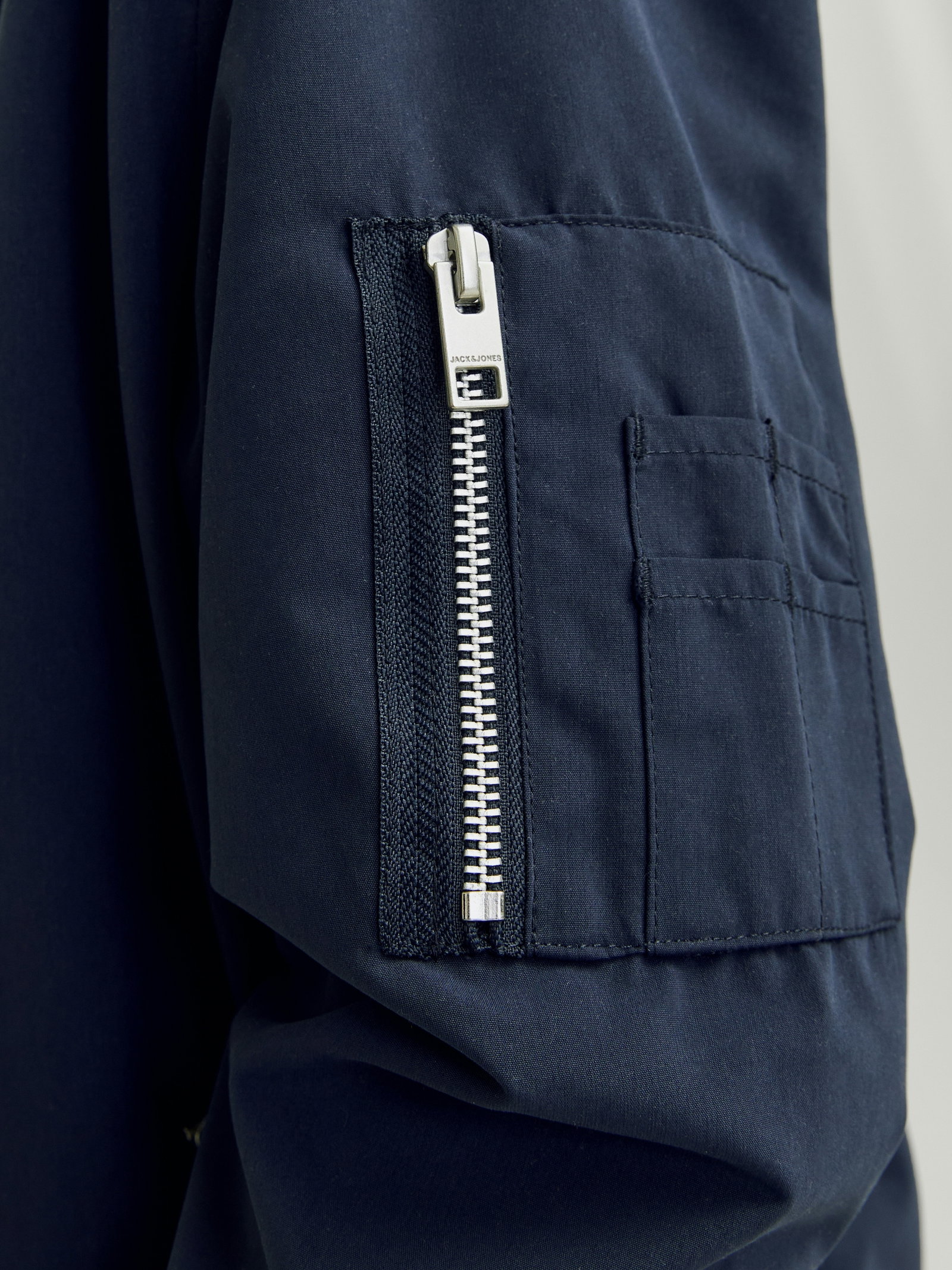 JJERUSH BOMBER NOOS JNR #5