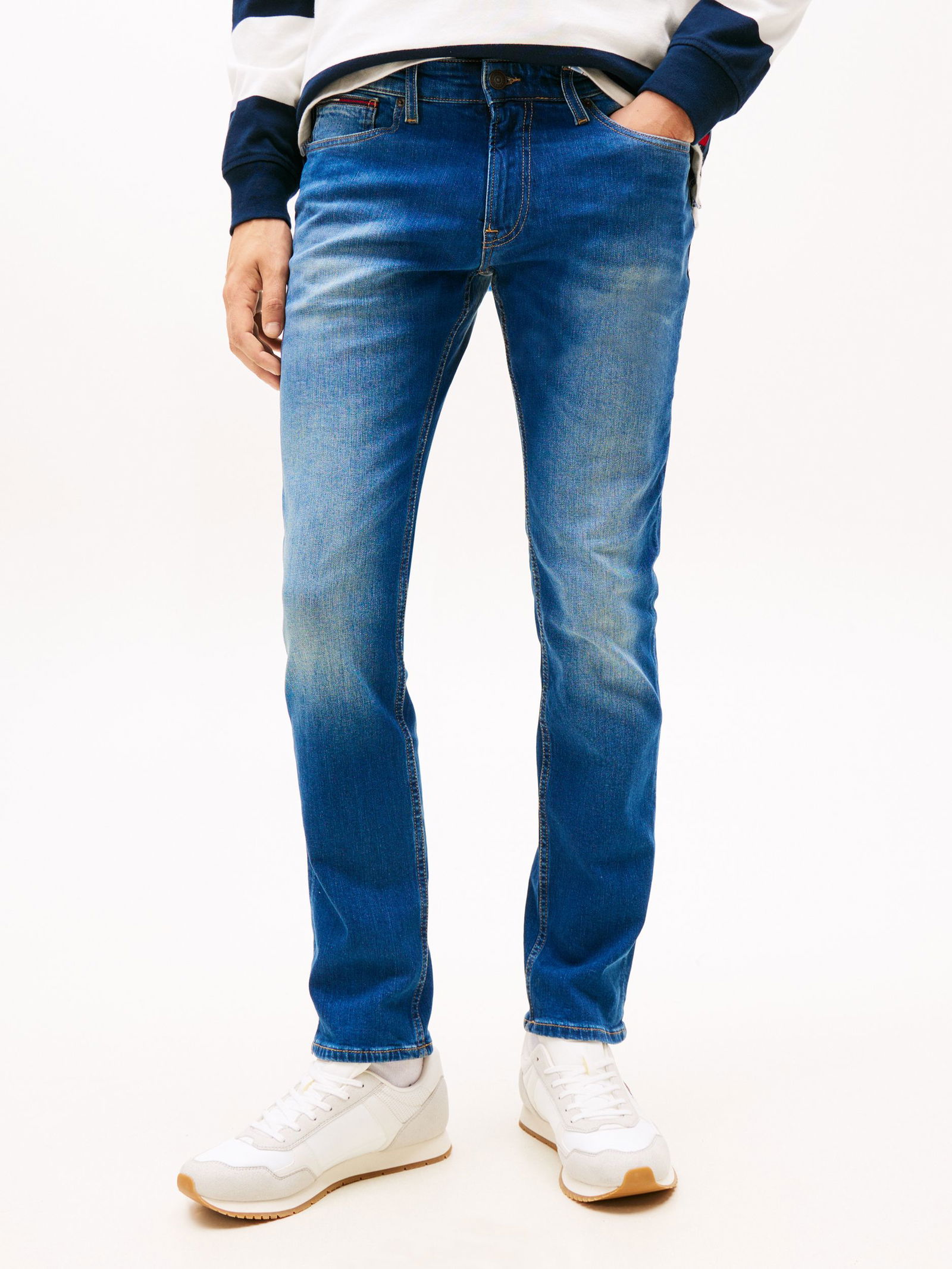 Tommy Jeans | Tommy Jeans Dad Jeans | 31/32 | new niceville mid blue stretch