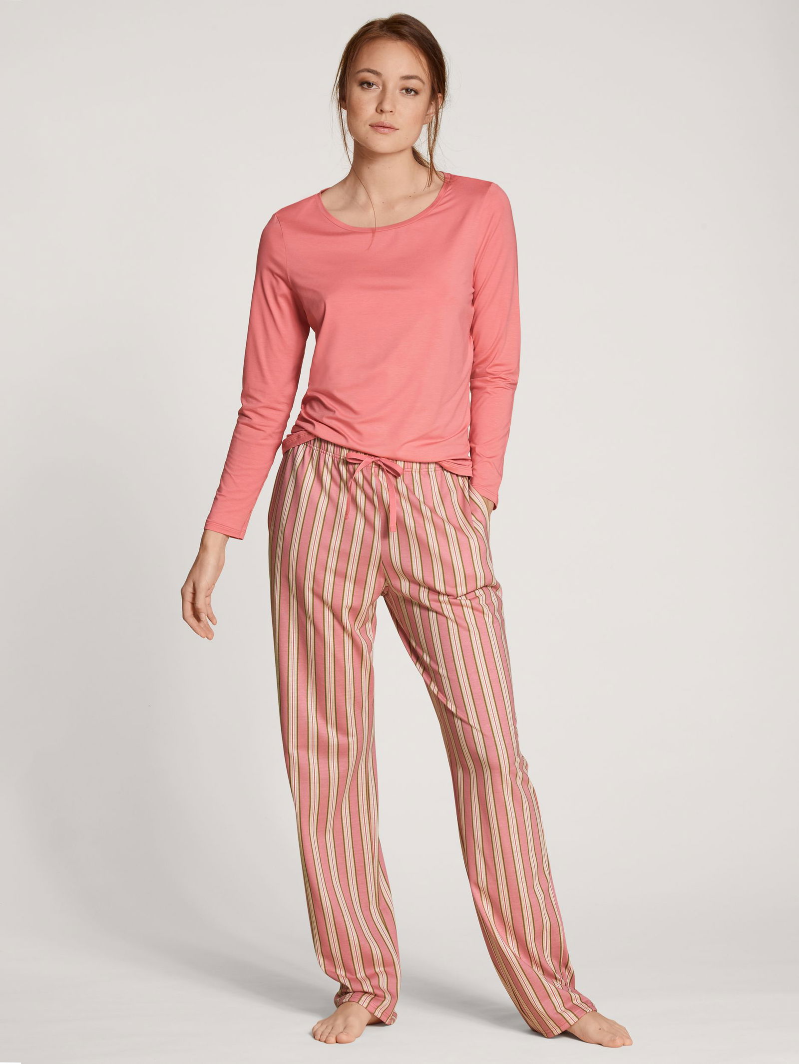 a0790e3bc537376265240f70fcedb00a Calida Nachthemd