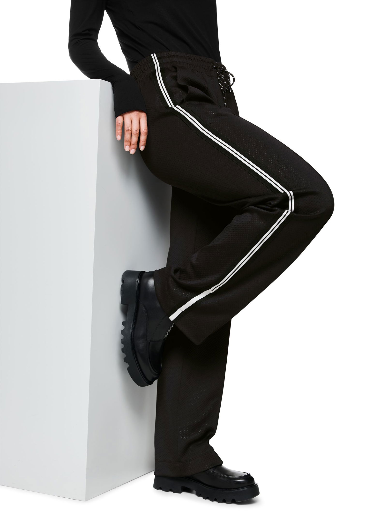 Marc Cain Sports | Marc Cain Sports Schmale Hose | 40 | black