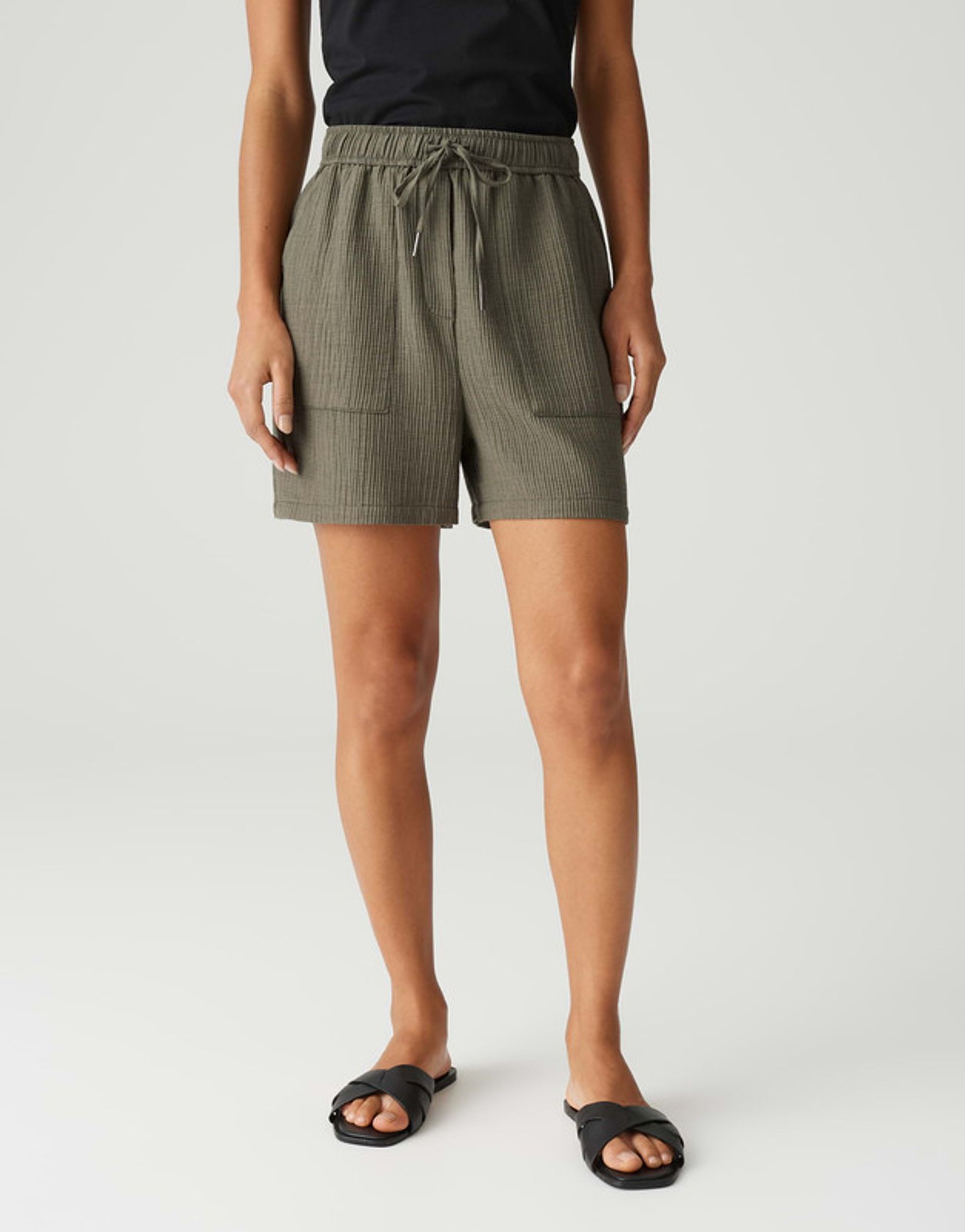 Opus |  Opus Shorts  | 40 | 804_30034