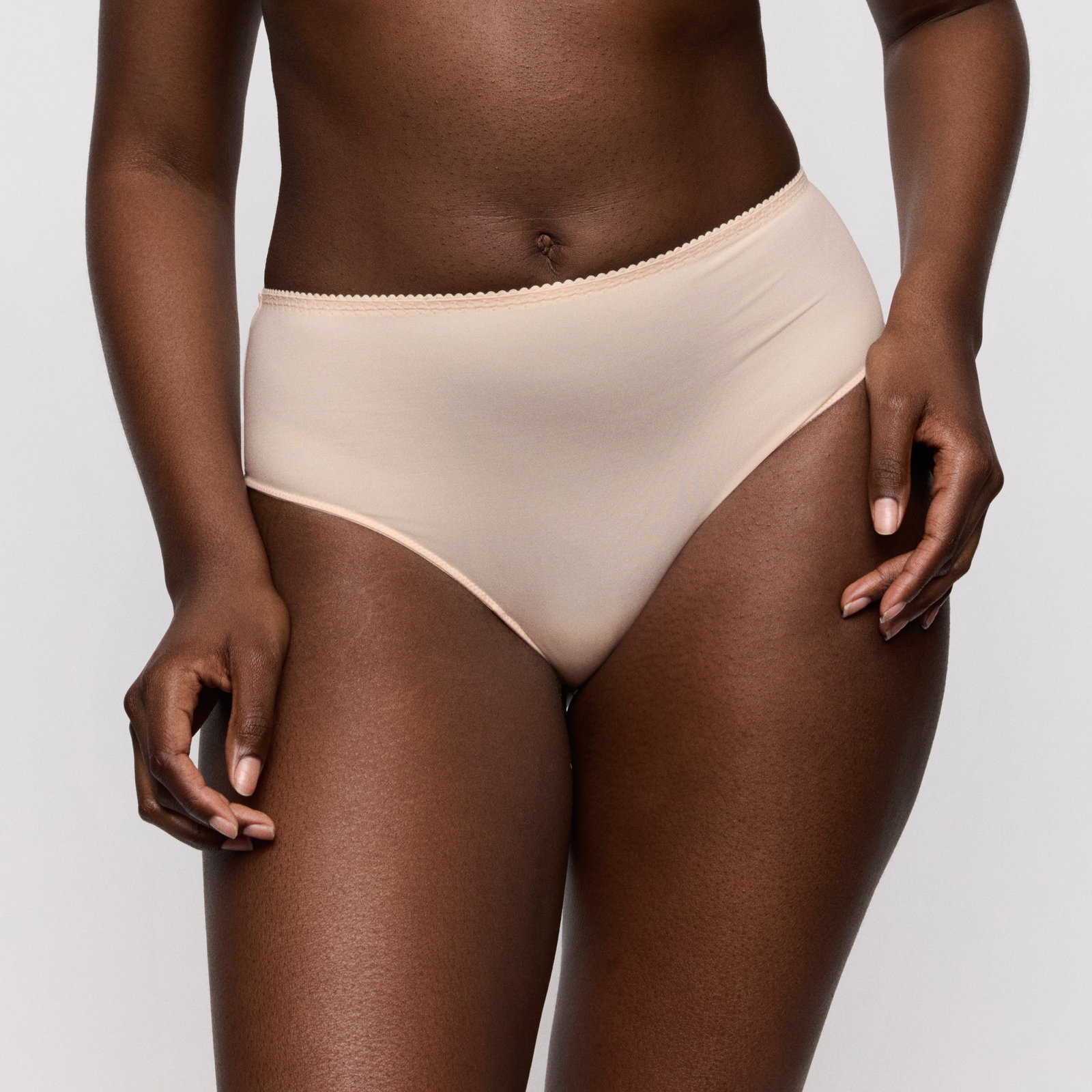 DEAUVILLE venus Taillenslip #2