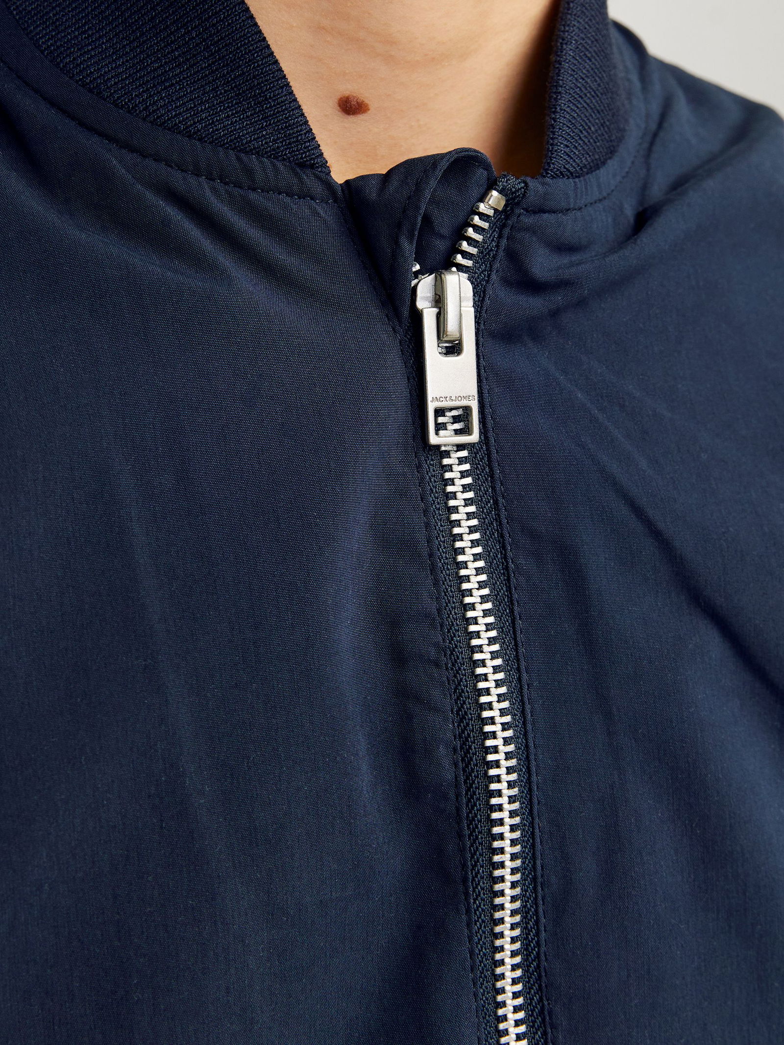 Jack&Jones |  JJERUSH BOMBER NOOS JNR | 164 | agave green