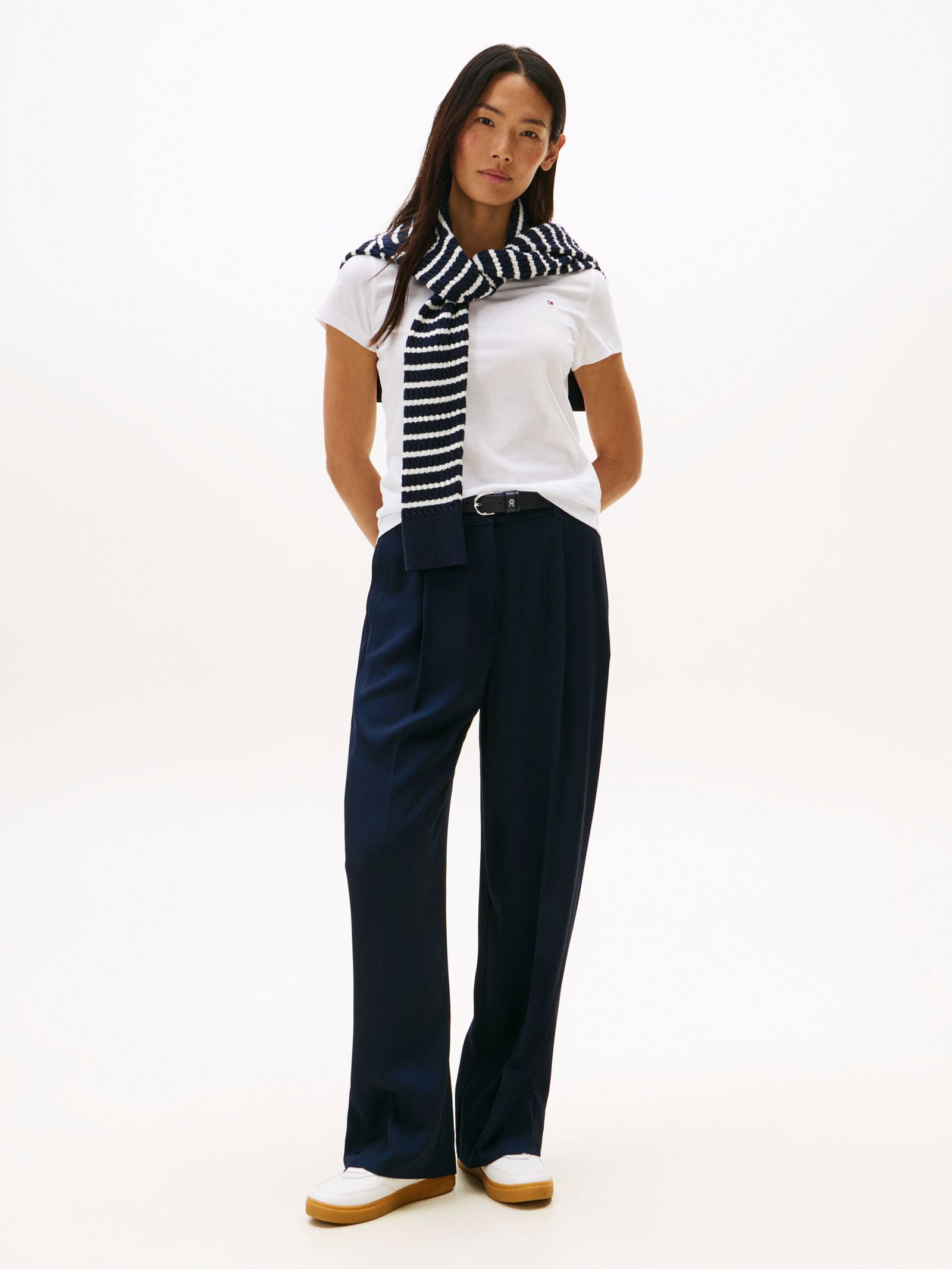 Tommy Hilfiger |  HERITAGE V-NECK TEE | XXXL | WHITE