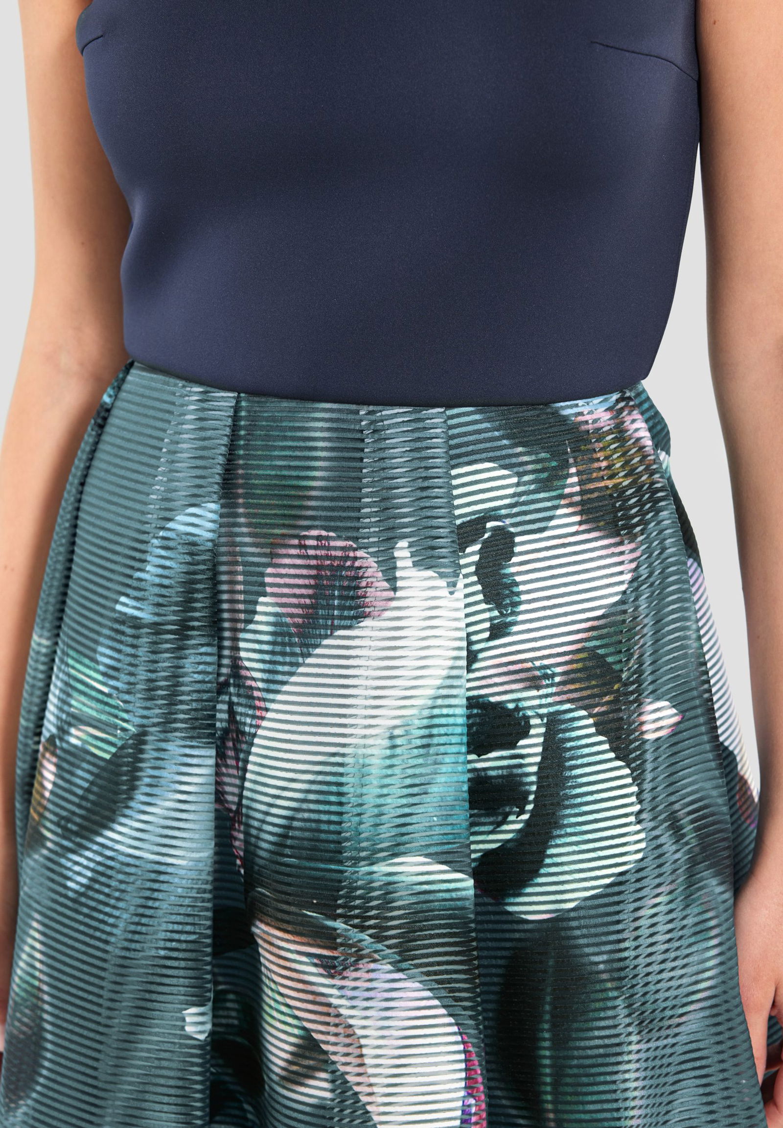 SWING |  SWING Kurzes Kleid  | 46 | faded blue / multi