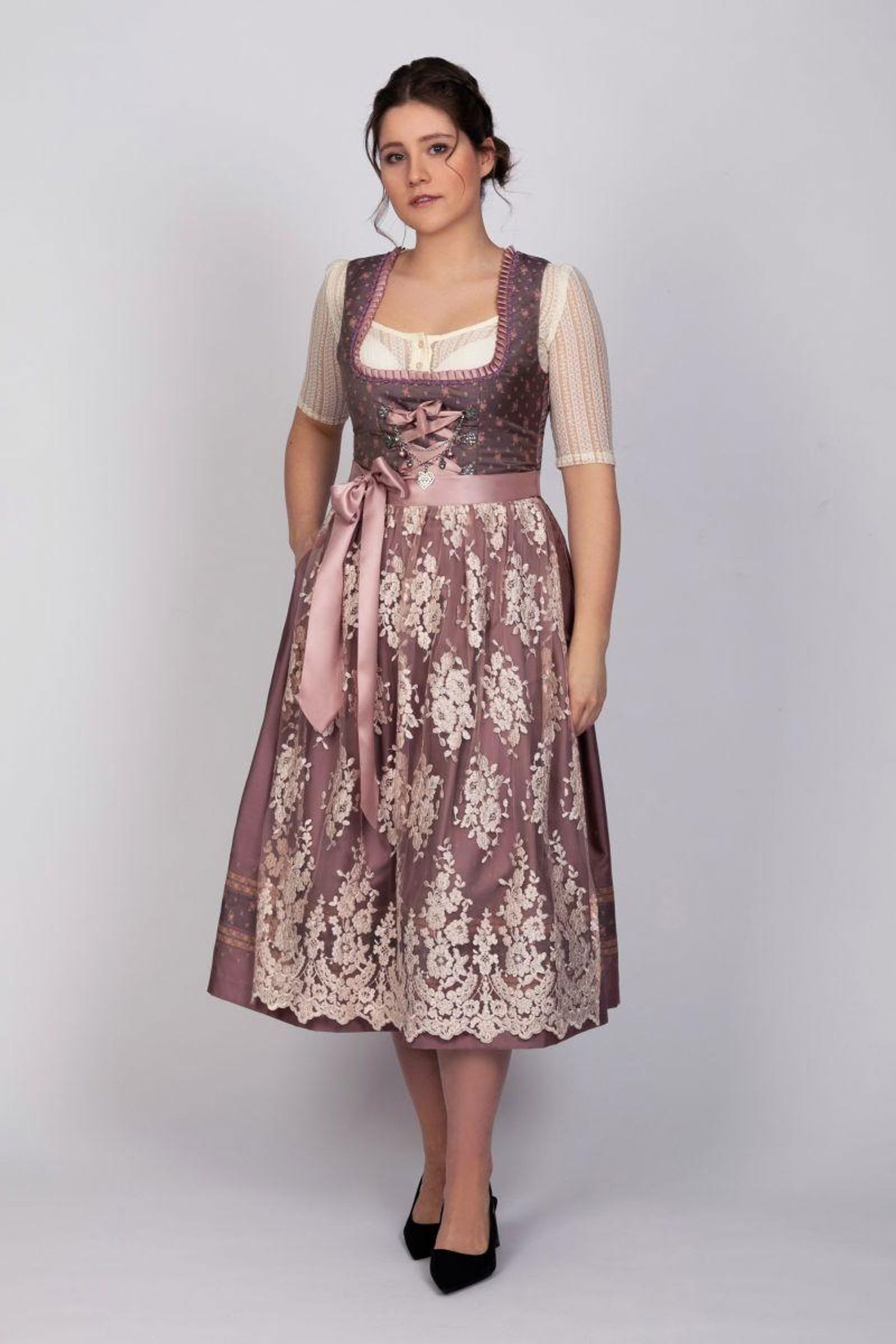 88911eee6abcfdbdc5171afdb724cfb3 Edelnice |  Edelnice Dirndl  | 44 | lila