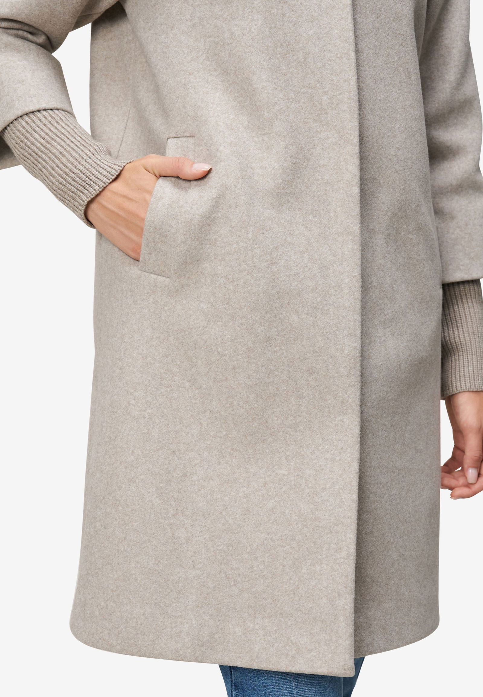 Zero |  Zero Mantel | 44